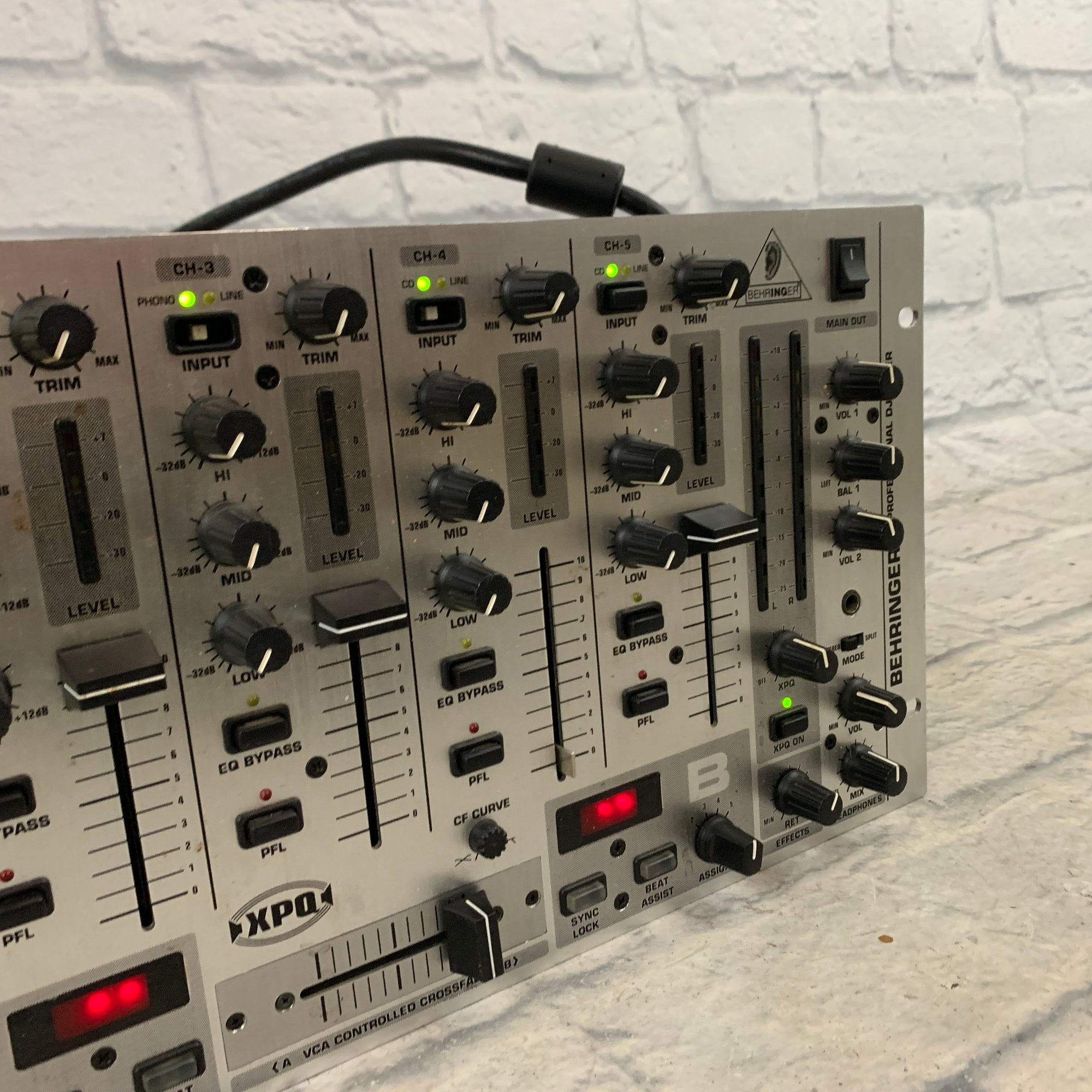 Numark IDJ DIRECTORとBEHRINGER VMX1000音確認 Numark IDJ DIRECTORとBEHRINGER VMX1000音確認 DJ機材