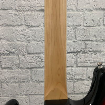 Nashville Guitar Works 210 Electric P Bass - Sunburst, Rosewood Fretboard