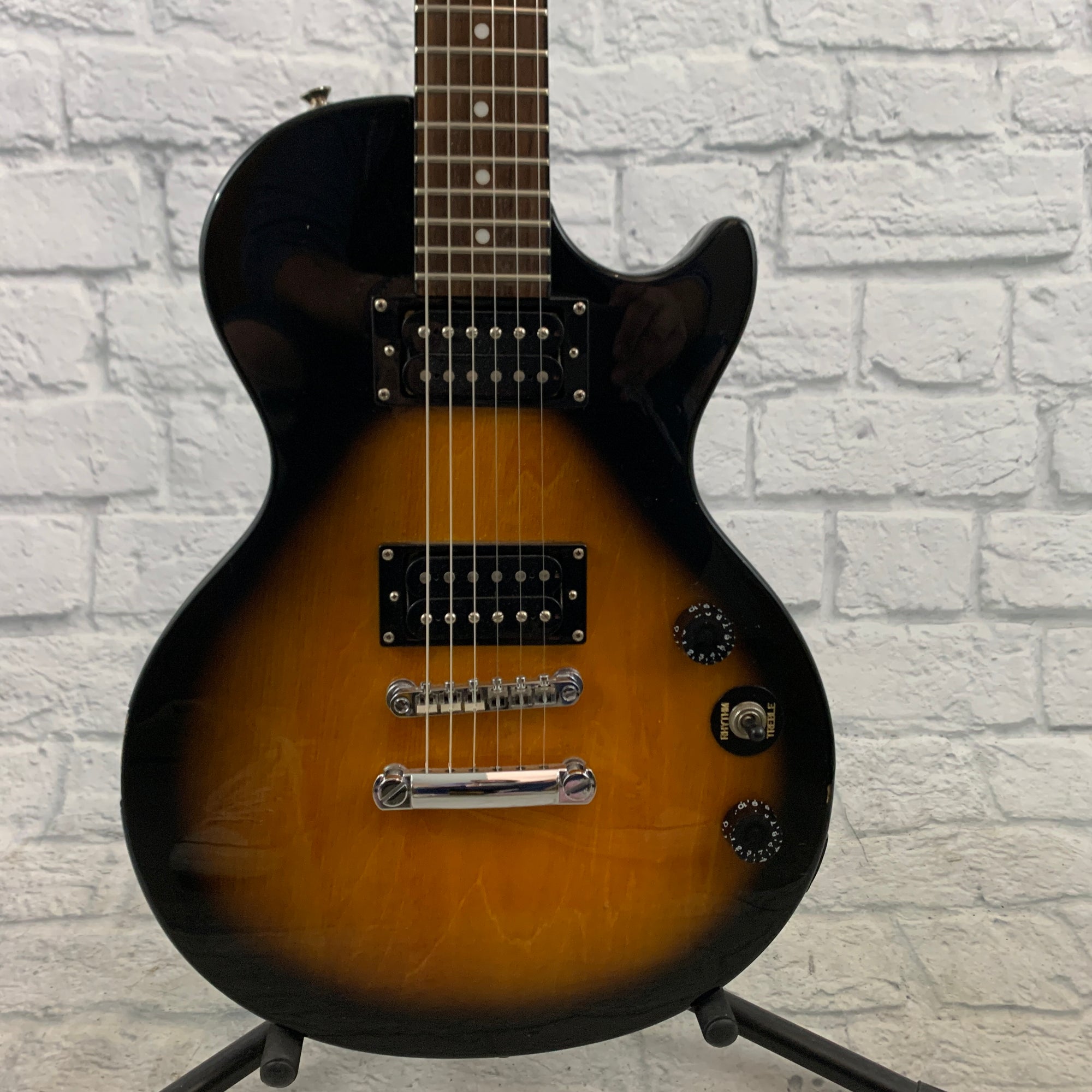 Epiphone Special Model Electric Guitar - Sunburst