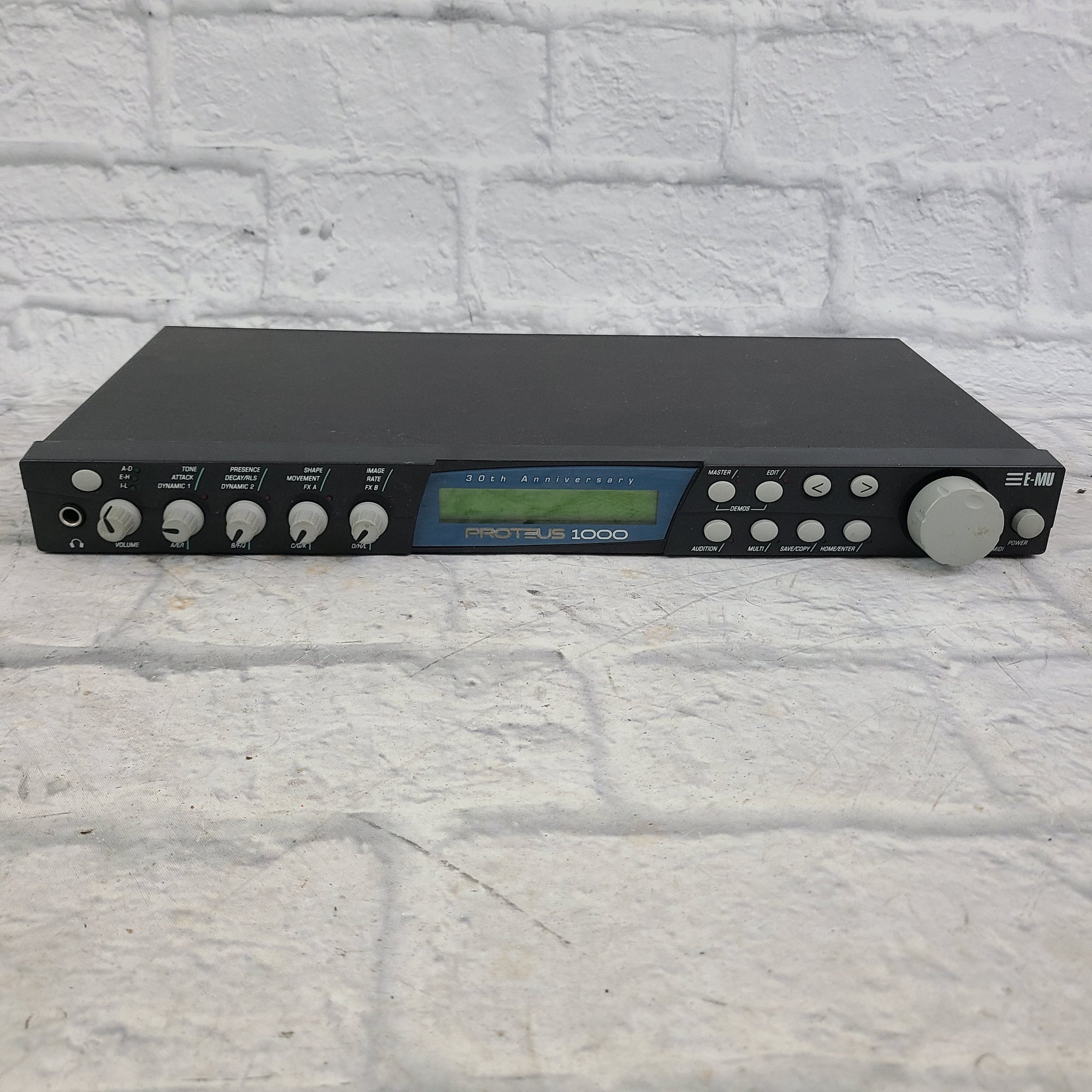 E-Mu Proteus 1000 Rackmount Synth