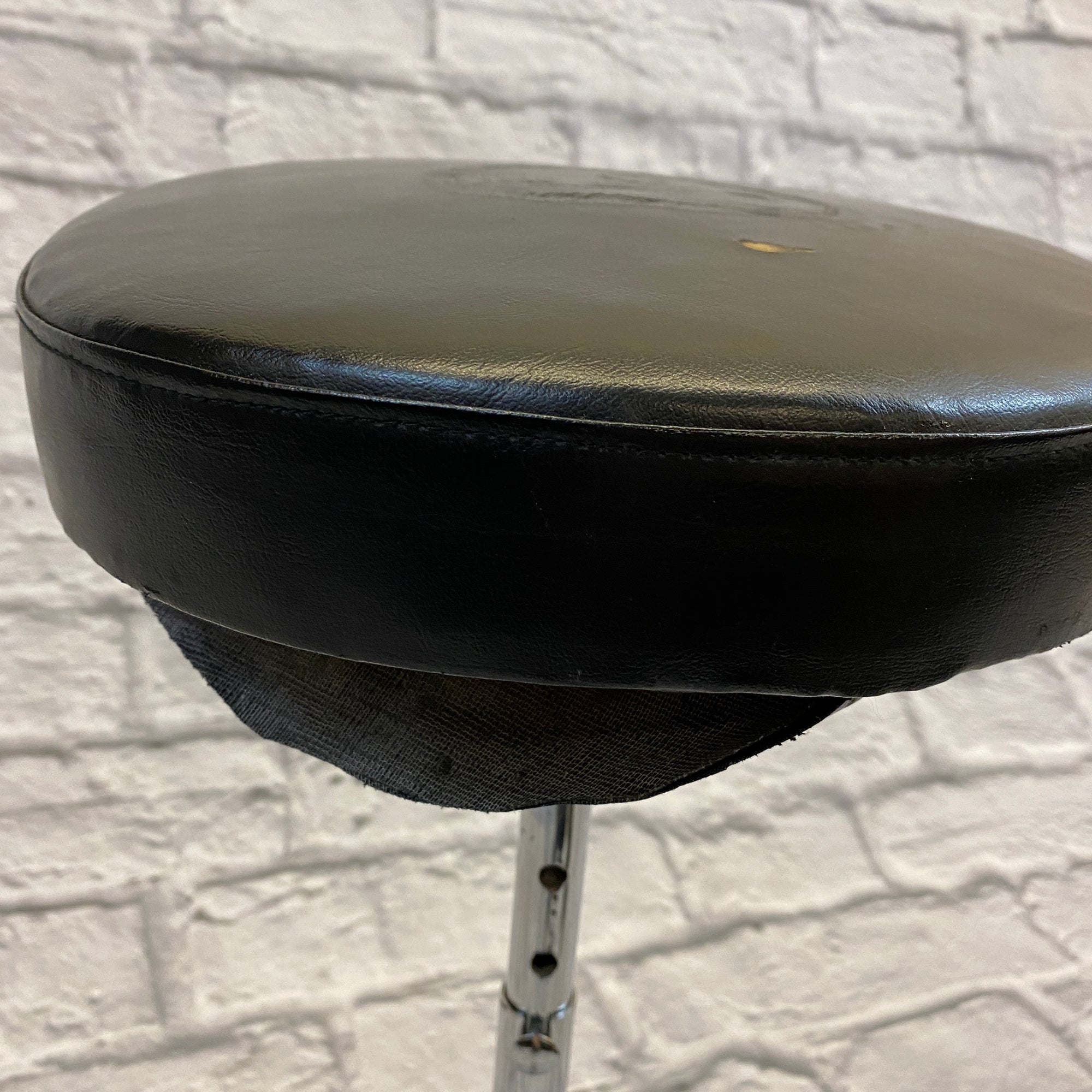 Unknown Drum Throne