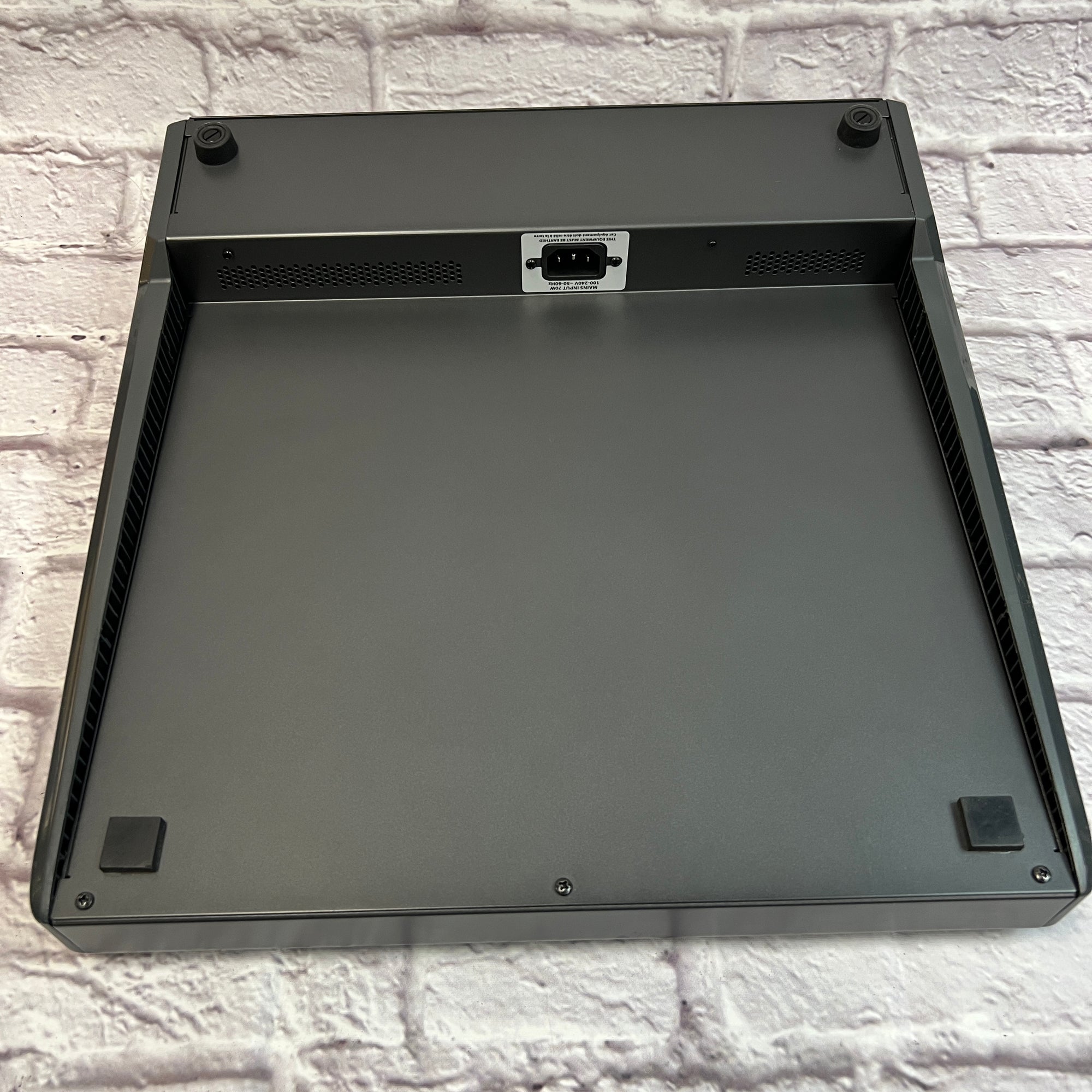 Soundcraft Signature 12 Multi-track Mixer