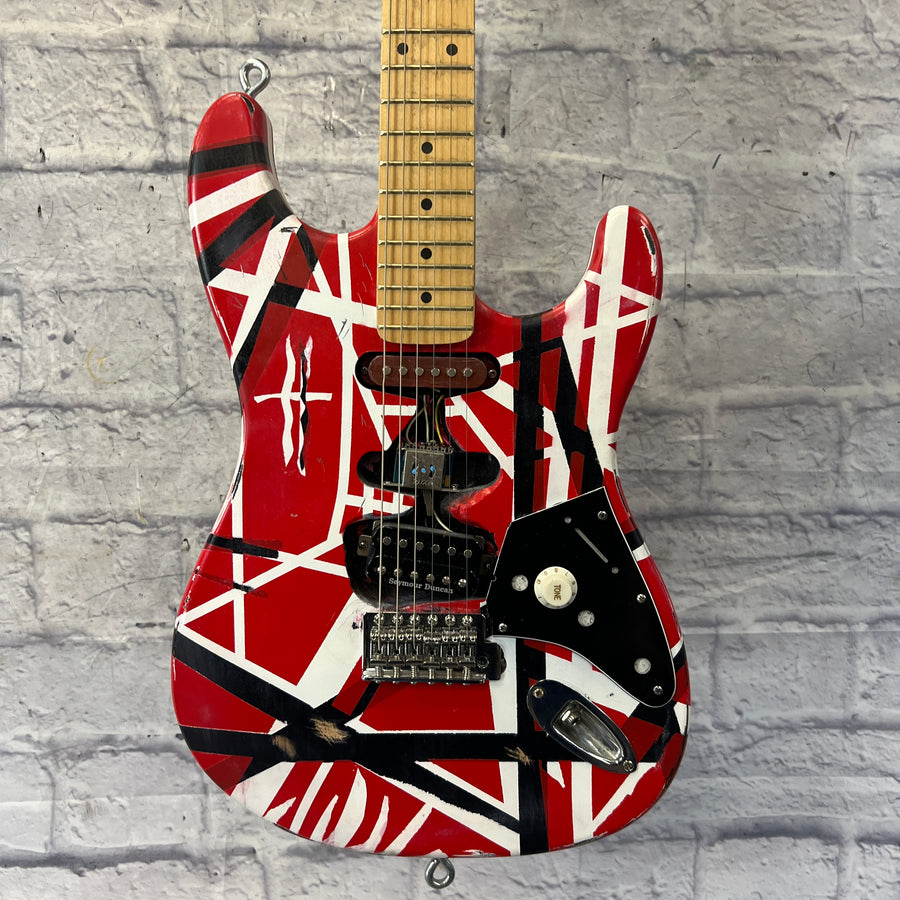 Unknown EVH Partscaster w Seymour Duncan JB