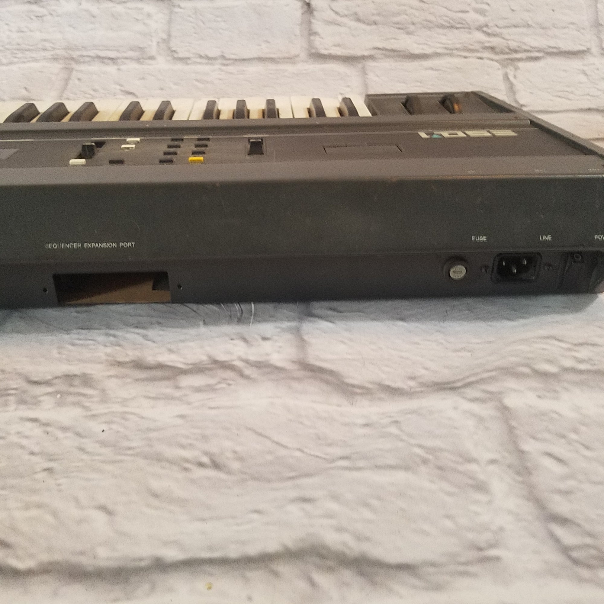 Ensoniq ESQ-1 Wave Synthesizer For Parts AS IS