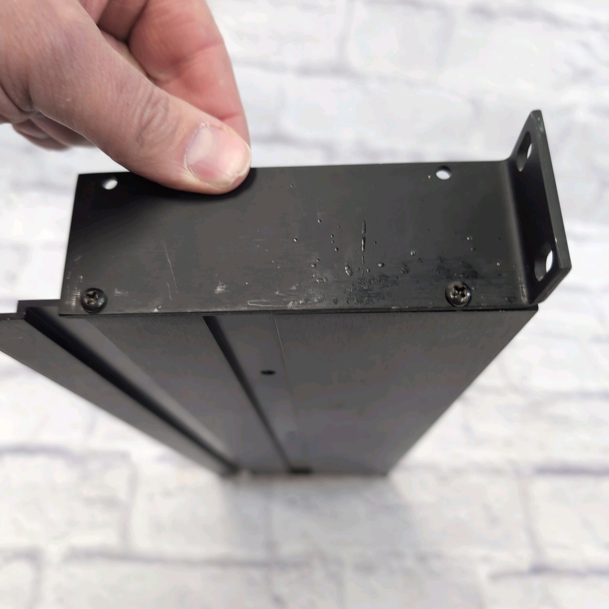 Alesis Micro Series Rack Shelf Adapter