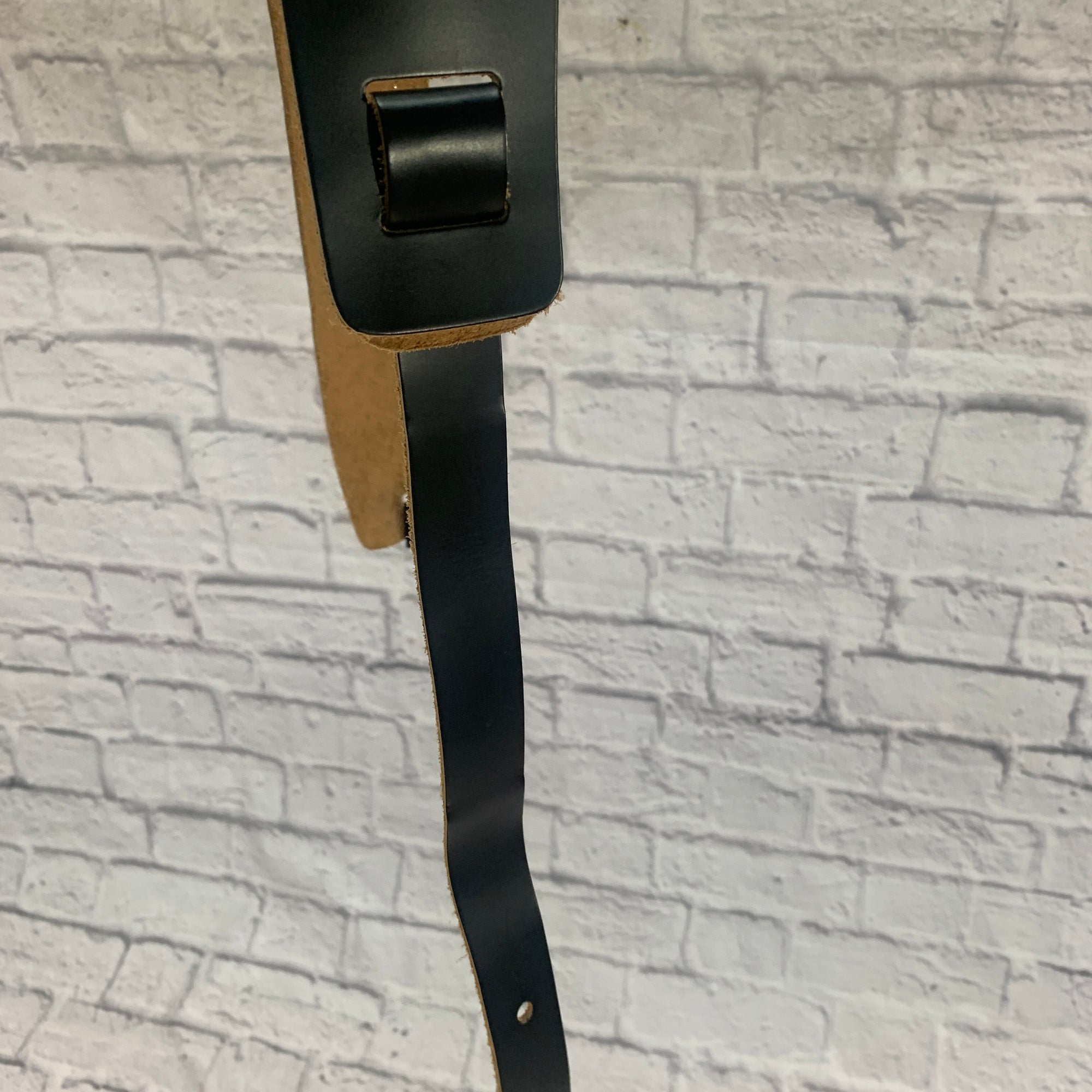 Levy's M1SD2 Leather Guitar Strap 2 1/2" with Metal Studs Black