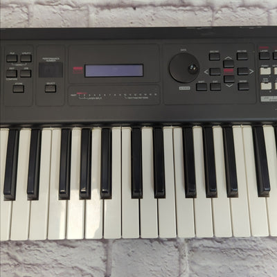 Yamaha MX49 49-Key Digital Synthesizer