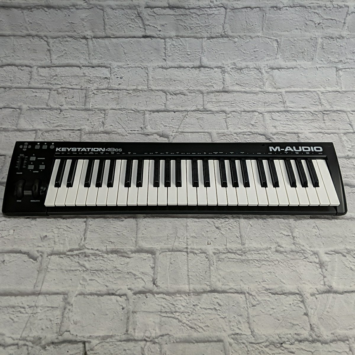 M-Audio Keystation 49es MIDI Controller