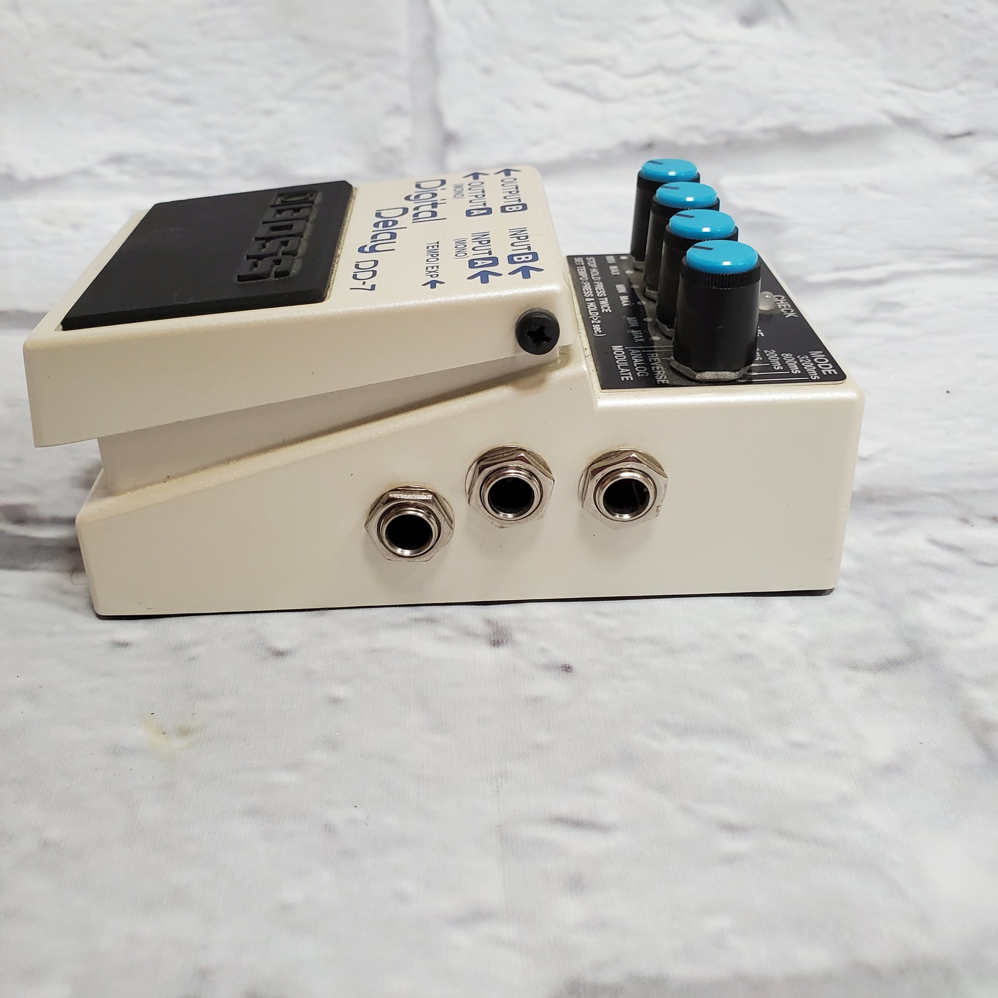 Boss DD-7 Digital Delay Pedal