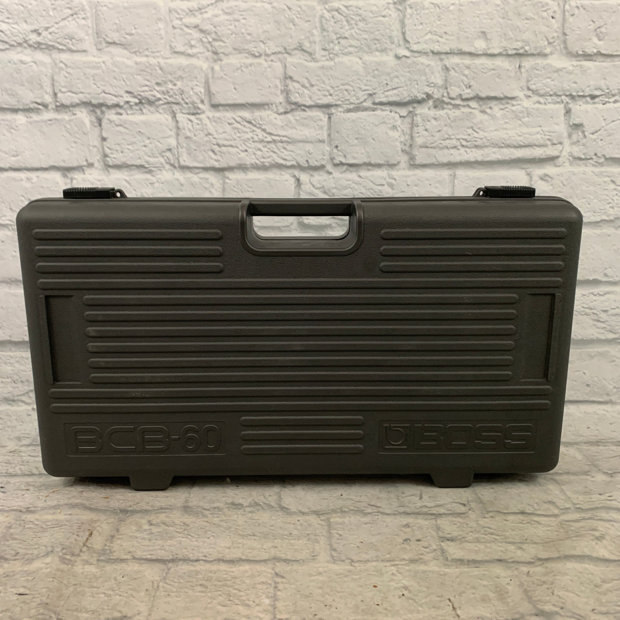 Boss BCB-60 Stereo Pedalboard w/ Cables