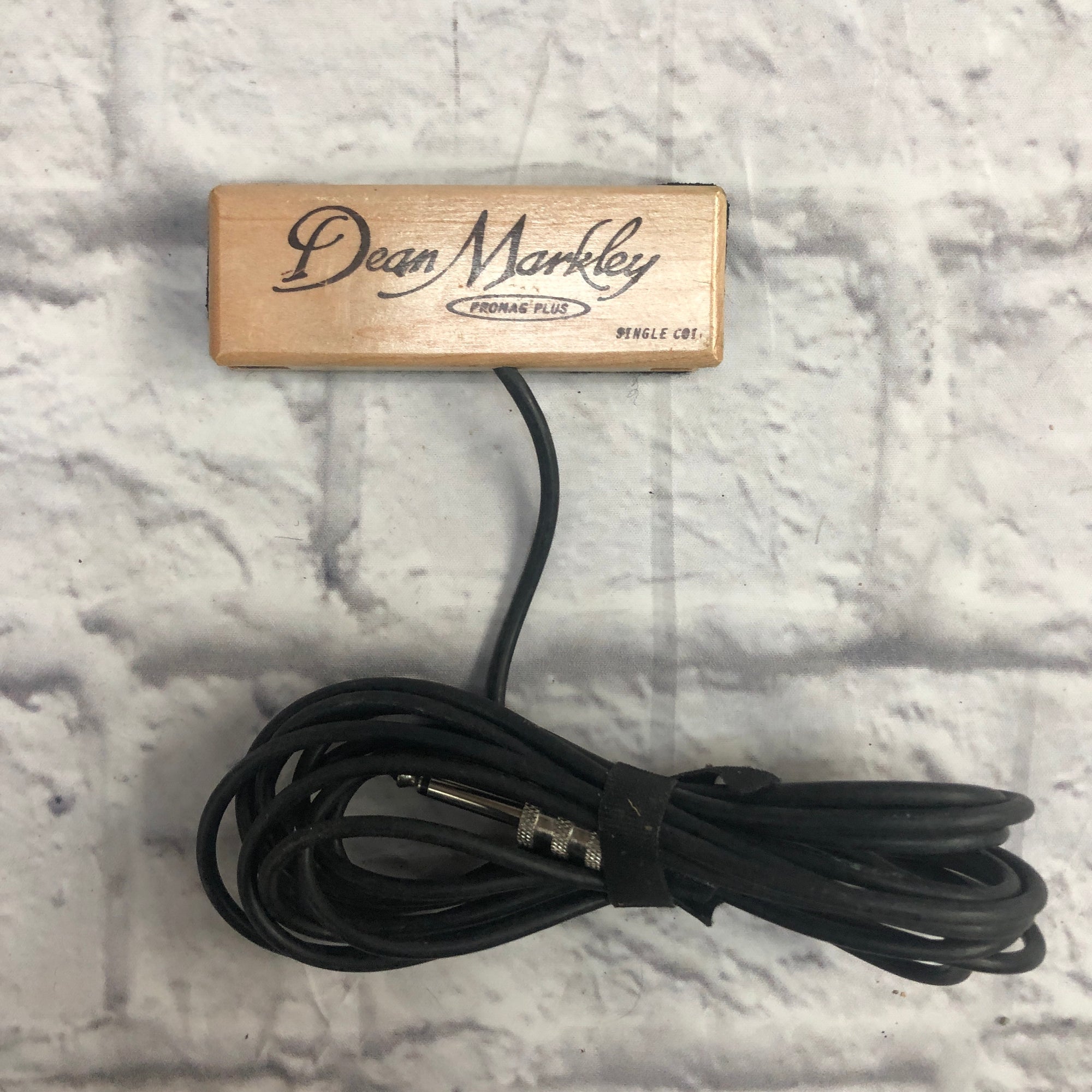 Dean Markley ProMag Plus Single Coil Acoustic Guitar Soundhole PIckup