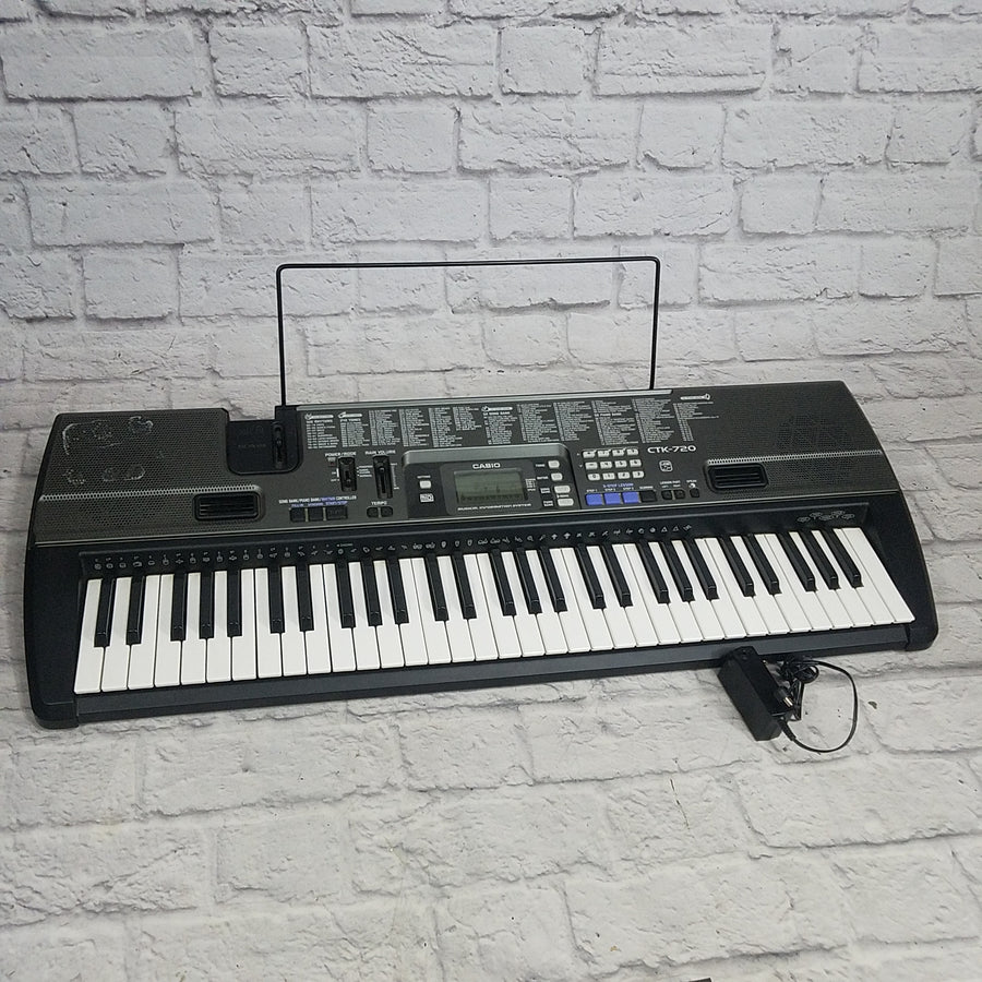 Casio CTK-720 61-Key Portable Keyboard