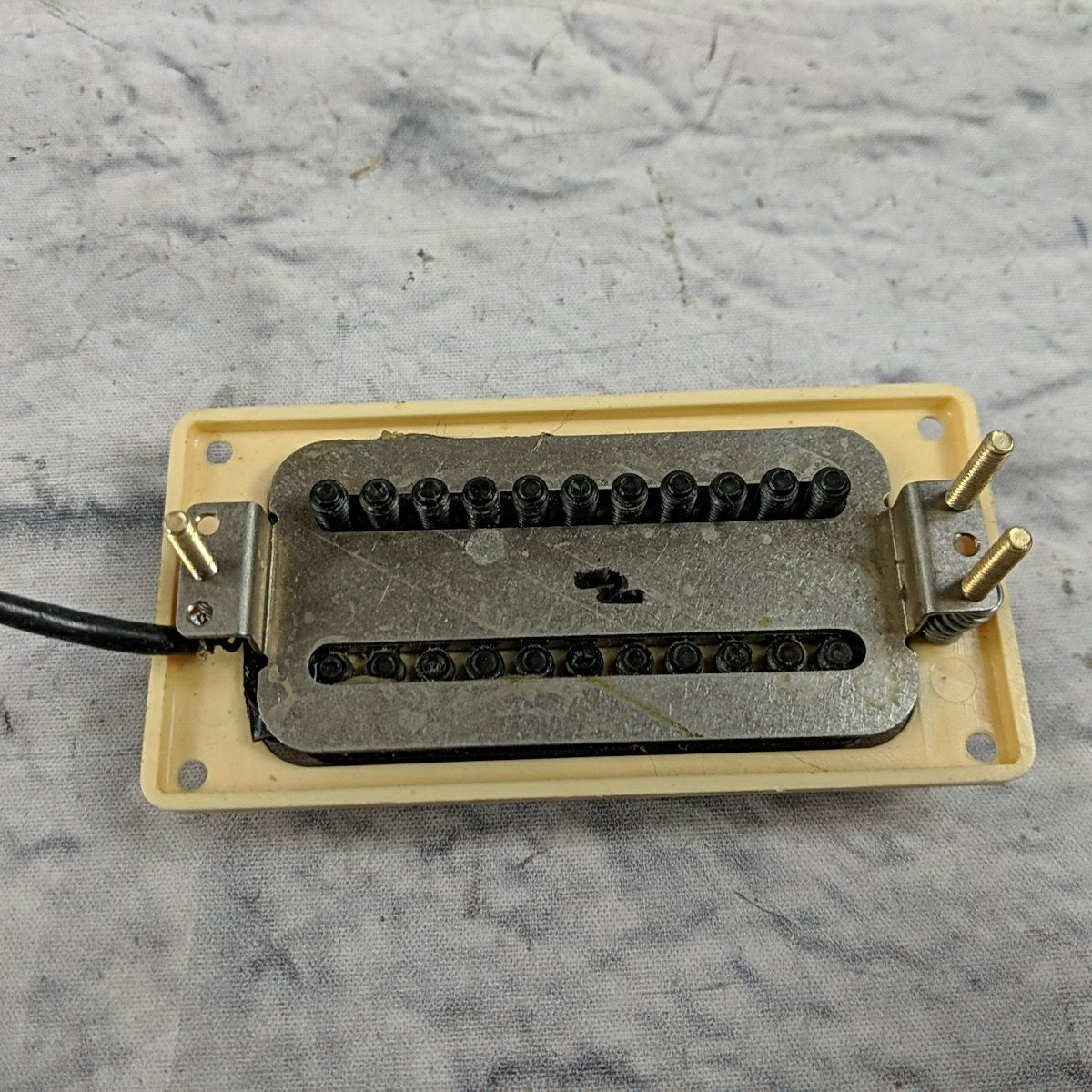 Carvin Humbucker Set with Pots and Knobs