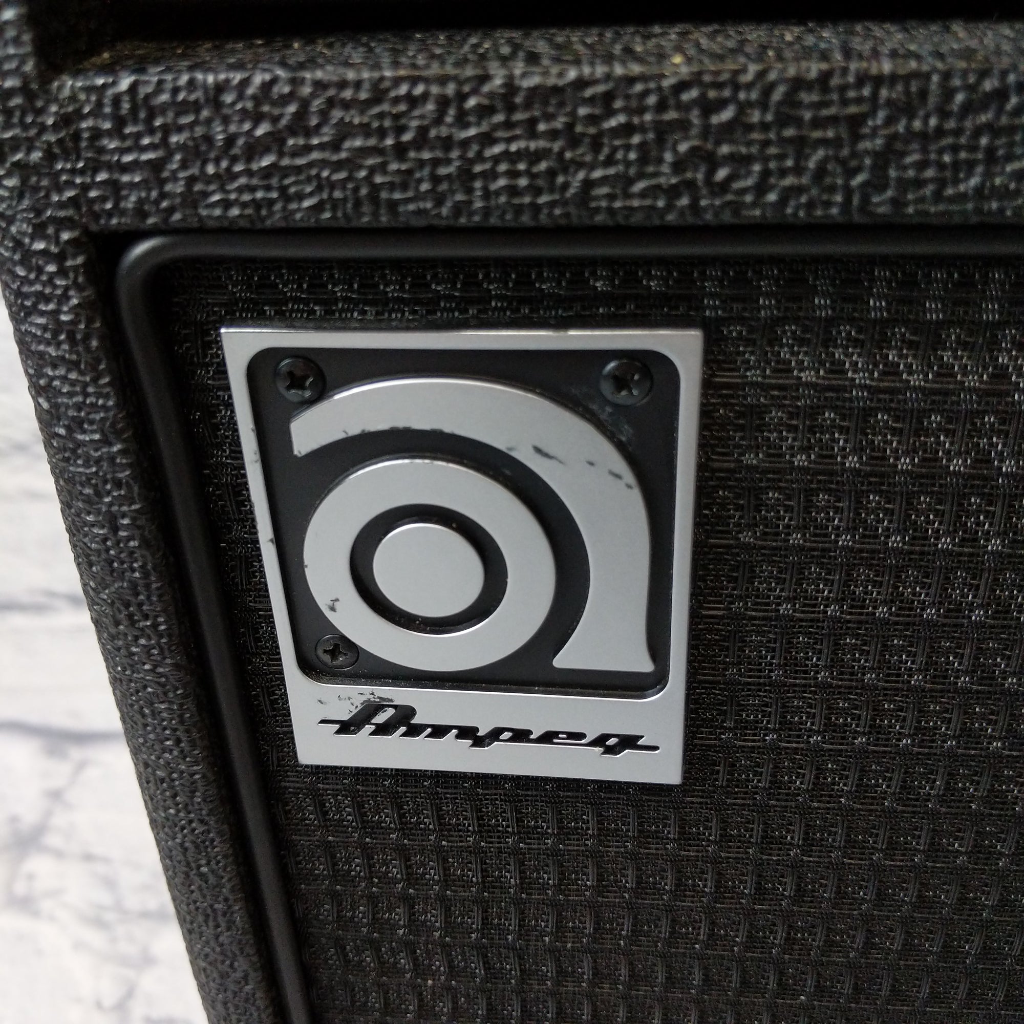 Ampeg BA -108 Bass Guitar Amp