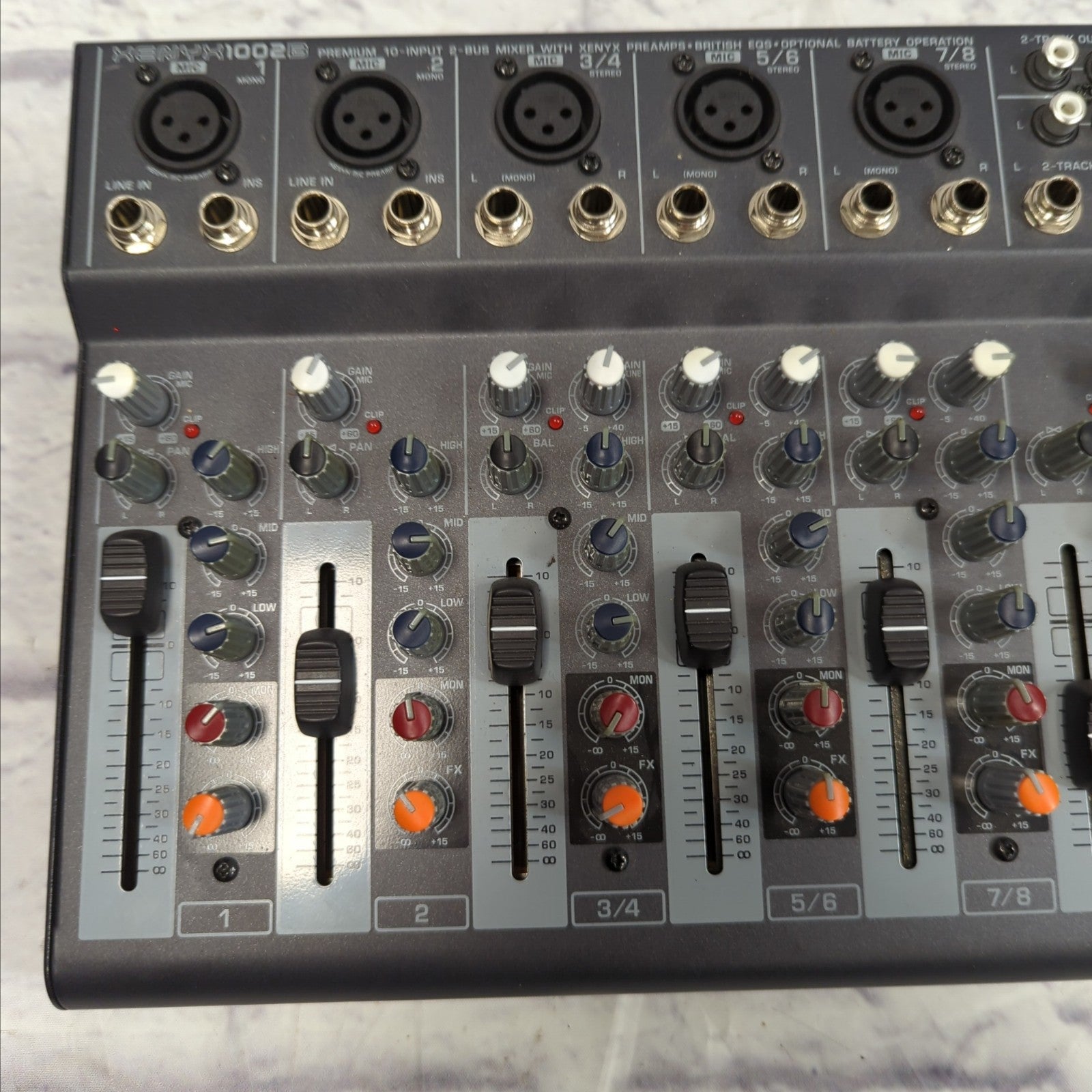 Behringer Xenyx 1002B 10Channel Battery Powered Mixer Evolution Music