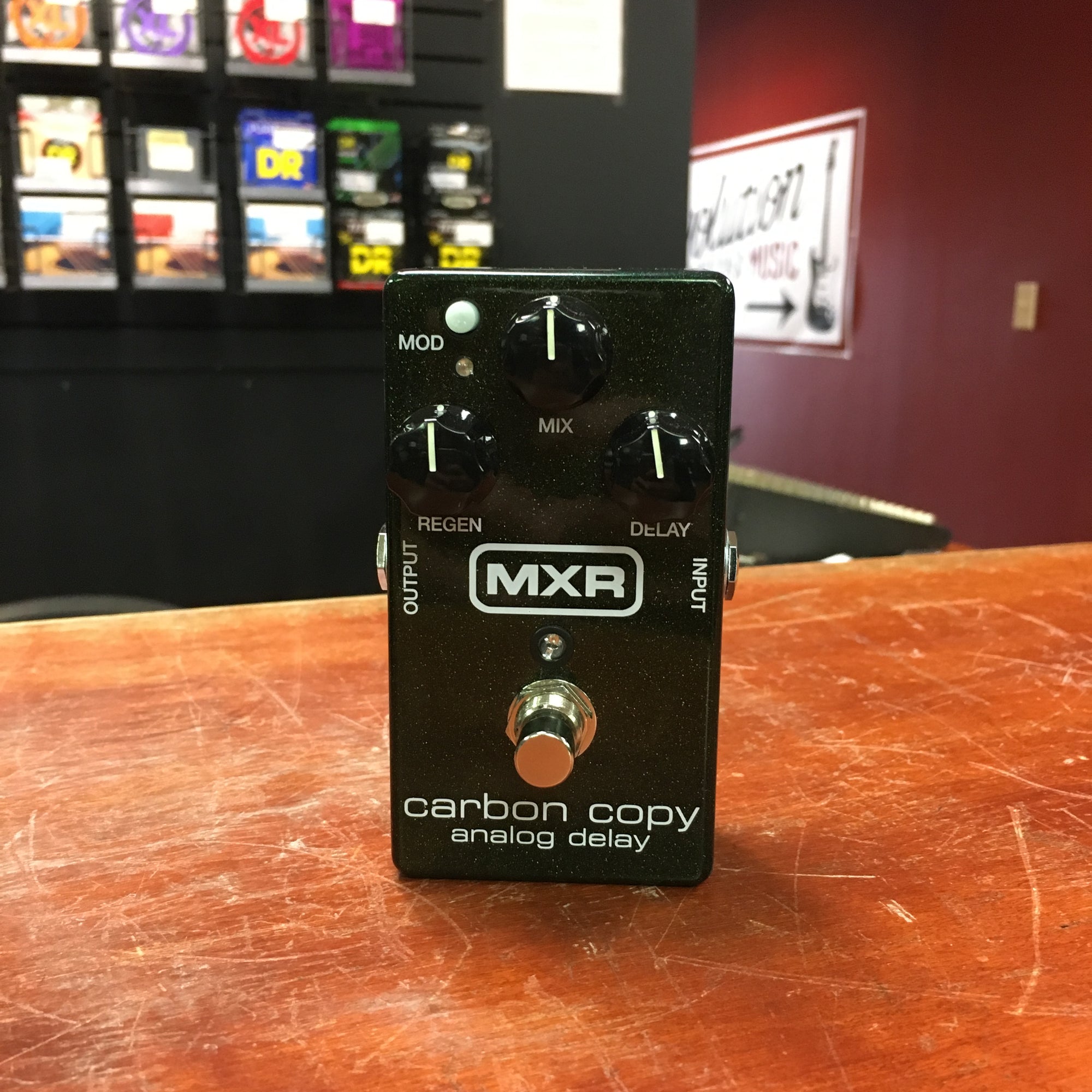 MXR Carbon Copy Analog Delay w/ Box
