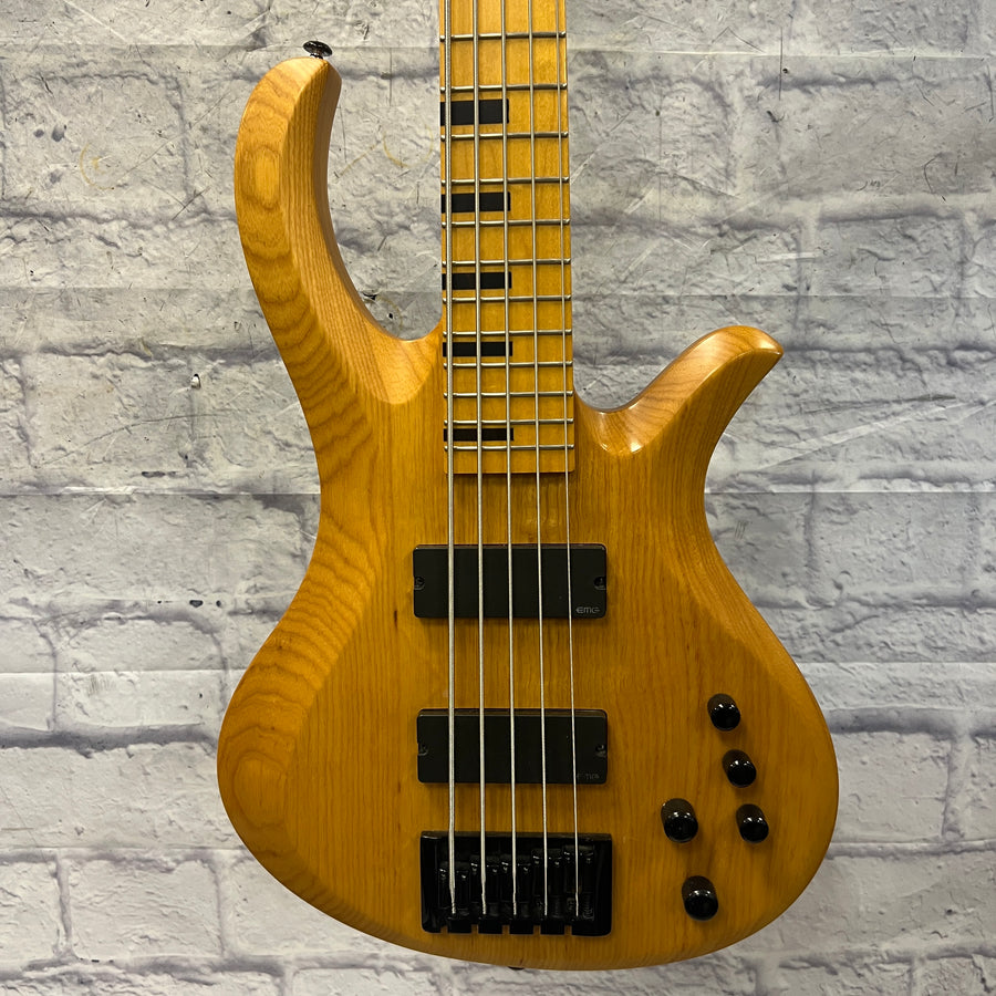 Schecter Riot 5 5-String Bass