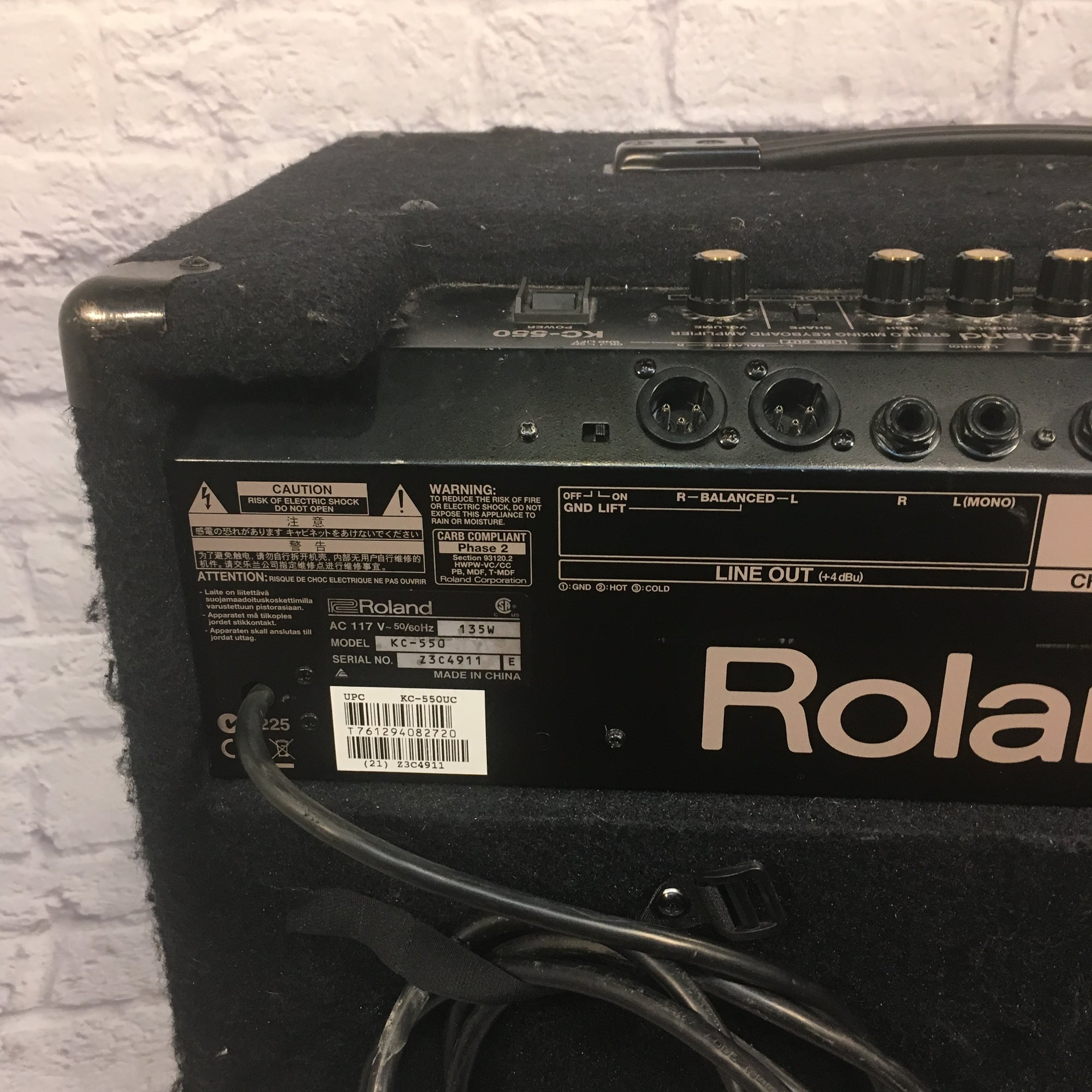 Roland KC-550 180w Keyboard Amp (Horn Out)