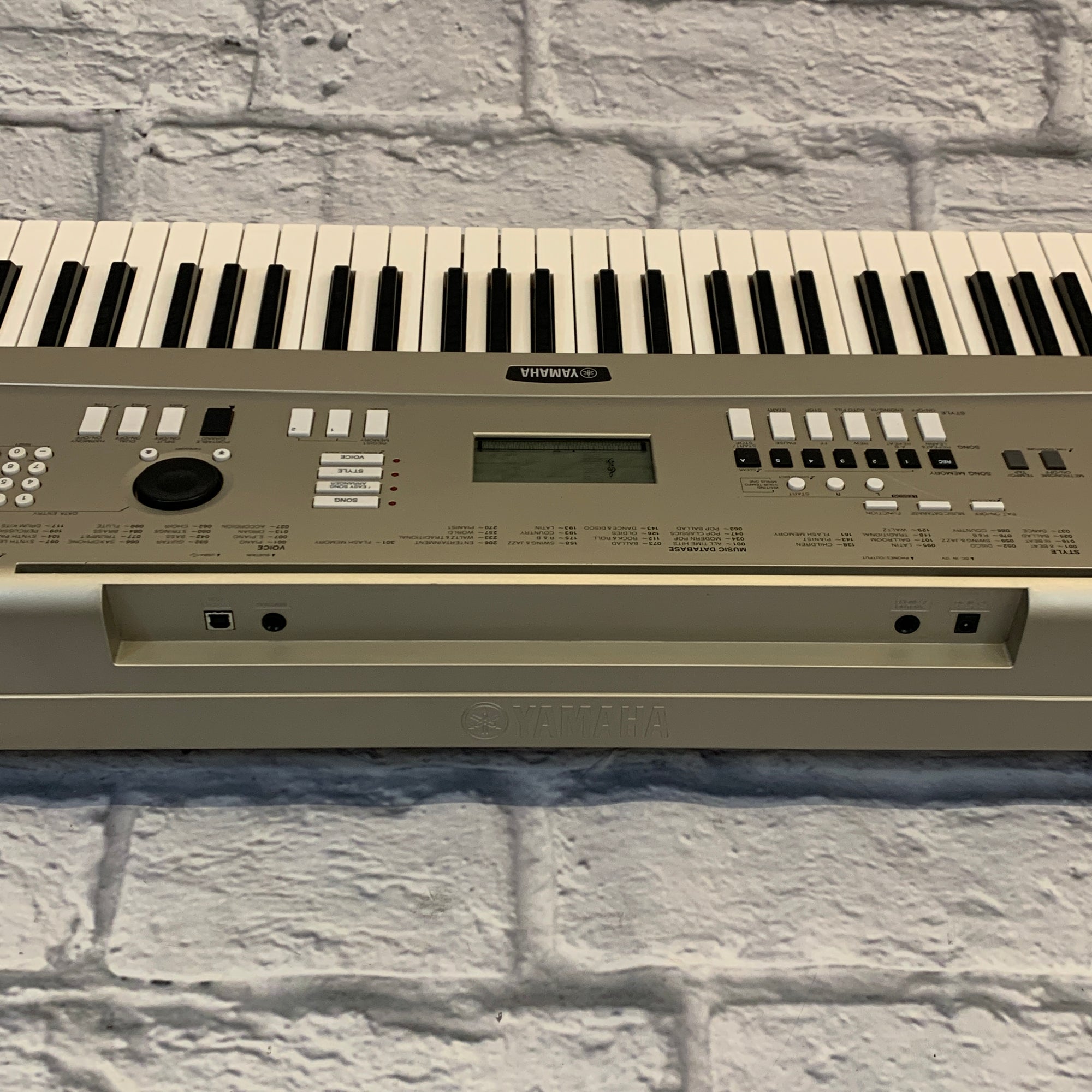 Yamaha YPG235 76‑Key Portable Grand Piano