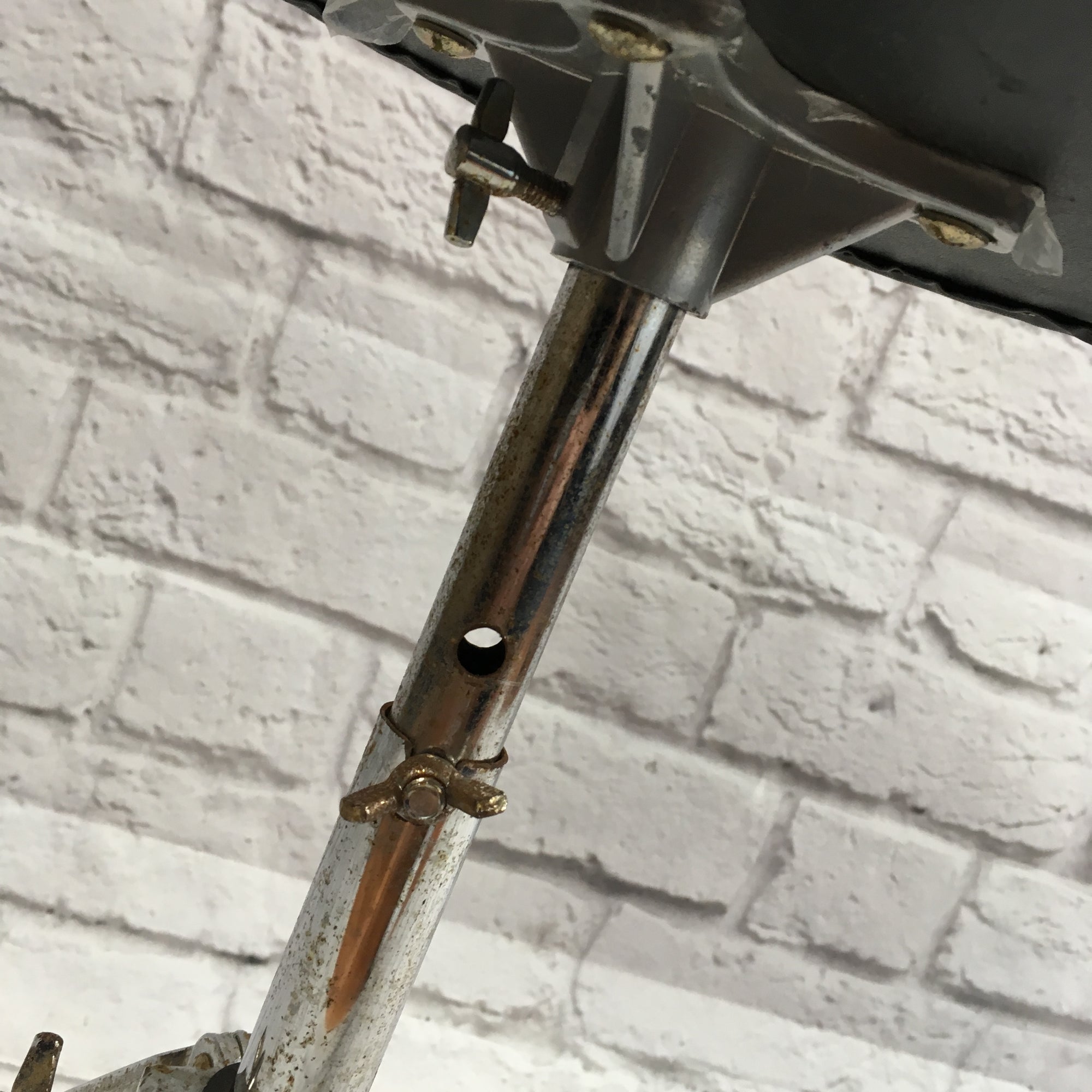Unknown Drum Throne
