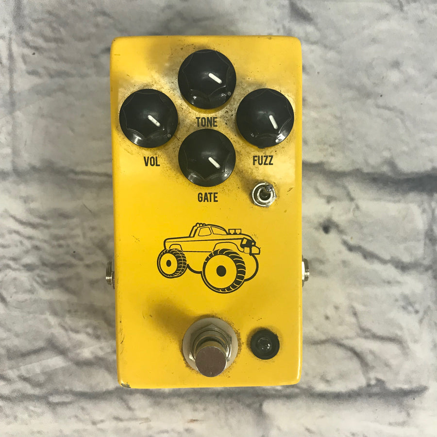 JHS 4 Wheeler Bass Fuzz Pedal