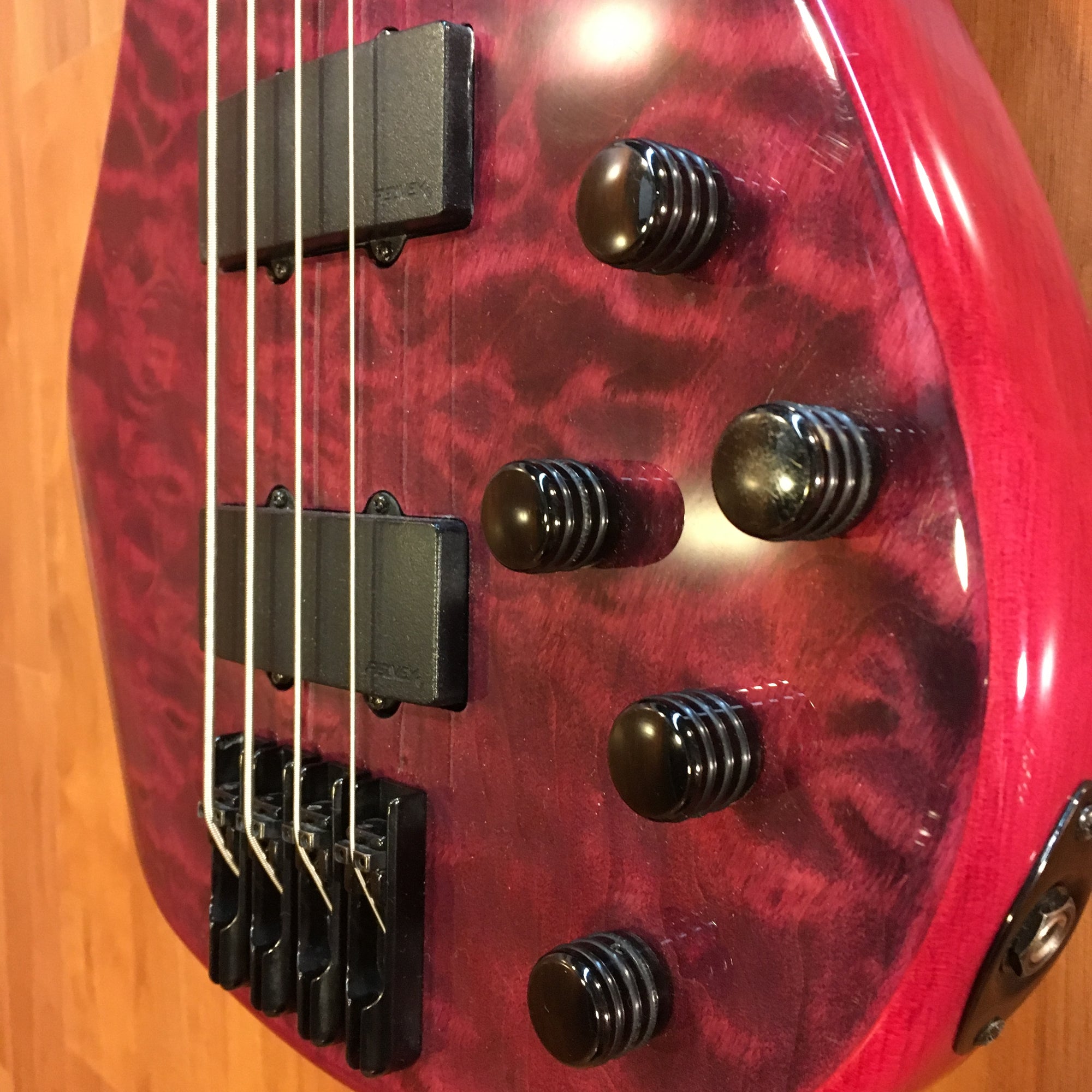 ** Peavey Millinnium ACBXP Bass