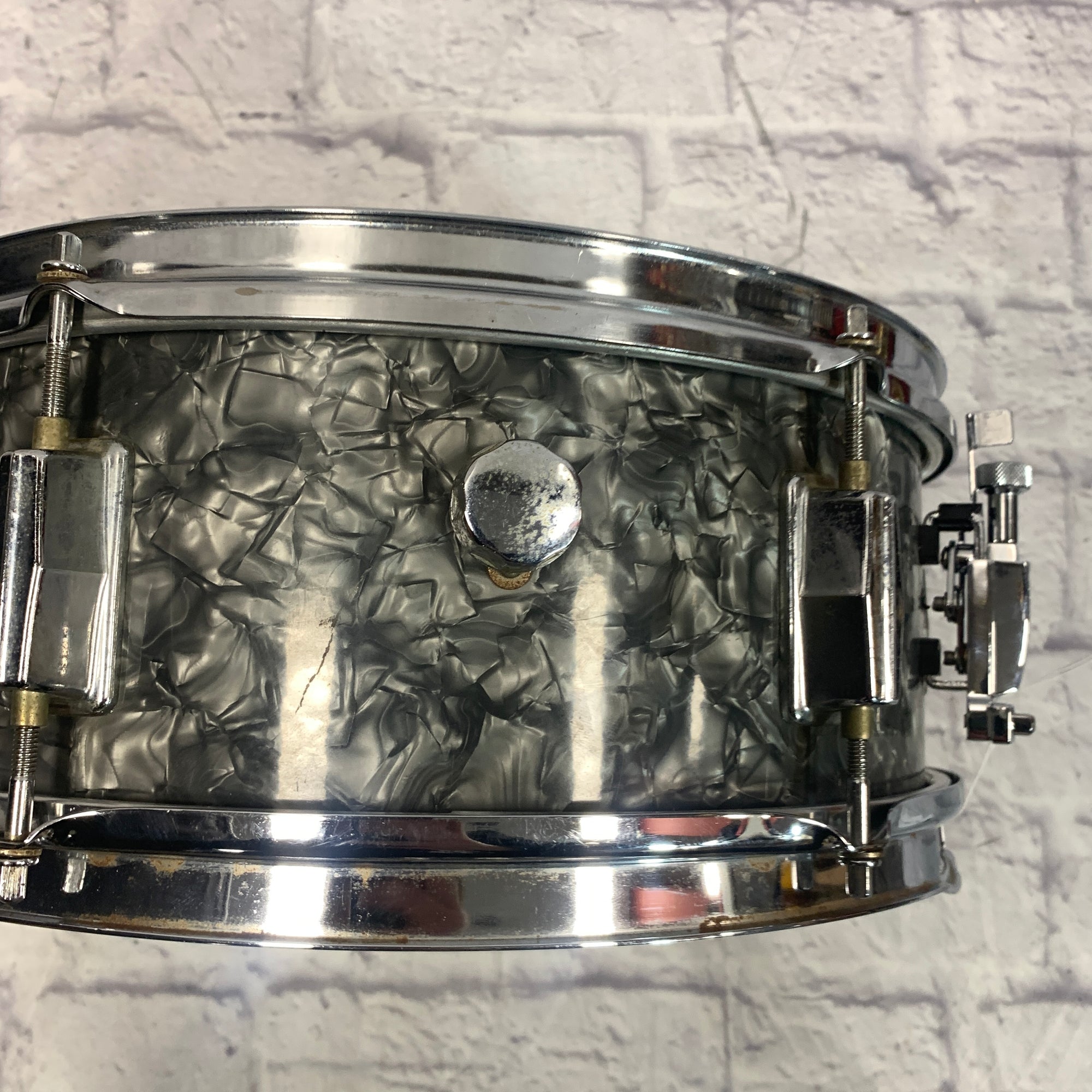 Unknown 14 Black Pearl Japan Snare Drum - Evolution Music Unknown 14 Black Pearl Japan Snare Drum - Evolution Music