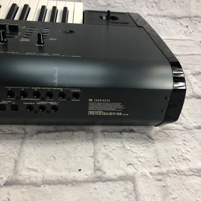 Korg Kronos 73 73-Key Workstation Keyboard