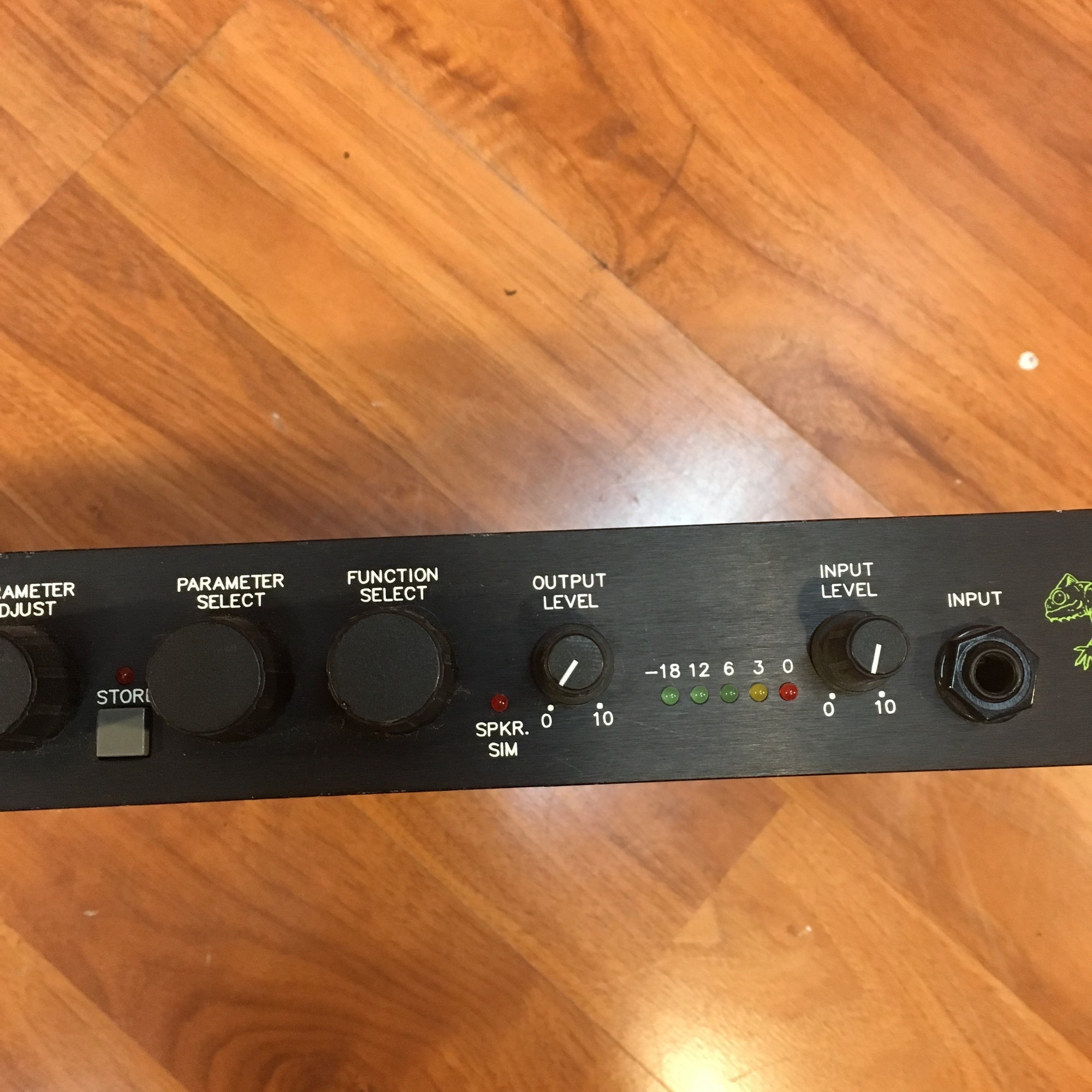 Rocktron Chameleon Guitar Effect Rack Unit