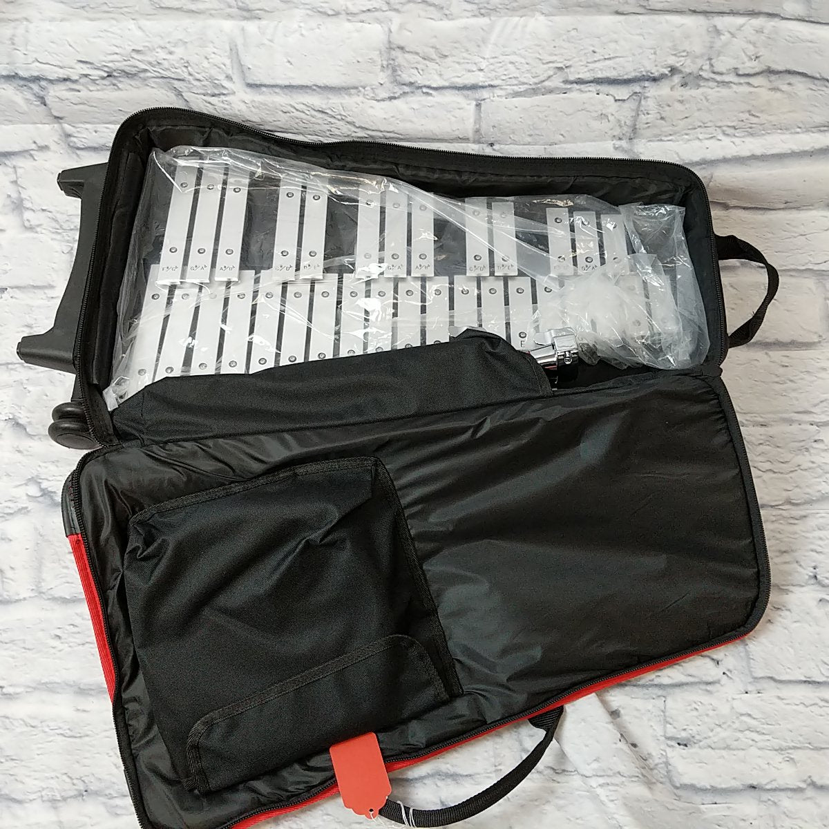 Ludwig Bell Kit with Rolling Case 1