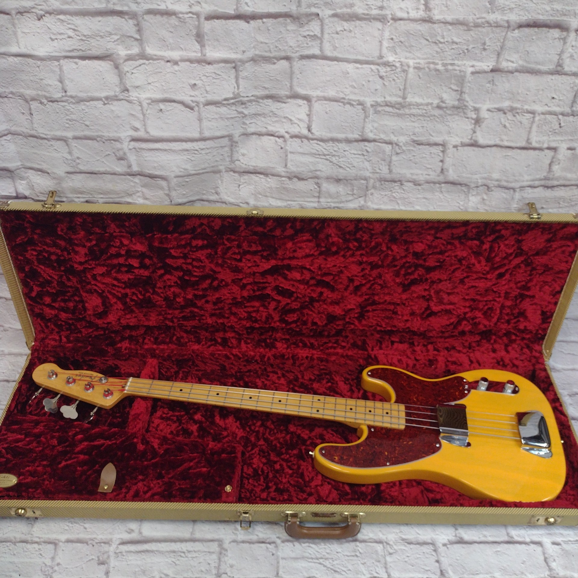 Fender 51 Precision Bass Japan Butterscotch Fralin Upgrade