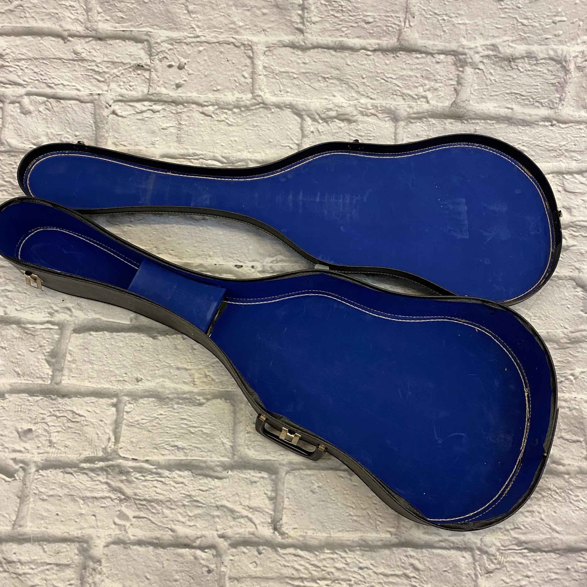 Unknown Short Scale Chipboard Acoustic Hard Case