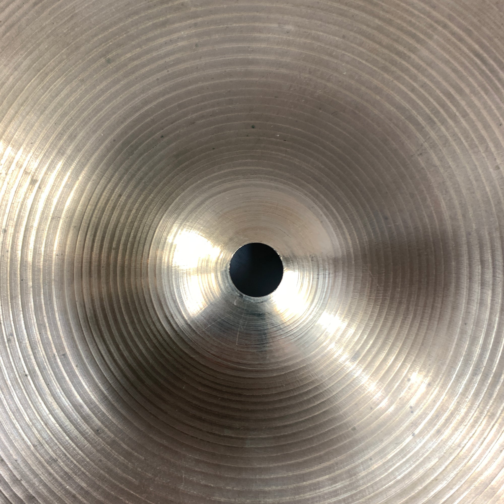 Vintage Zildjian New Beat Hi Hats 1970s 950g/1300g