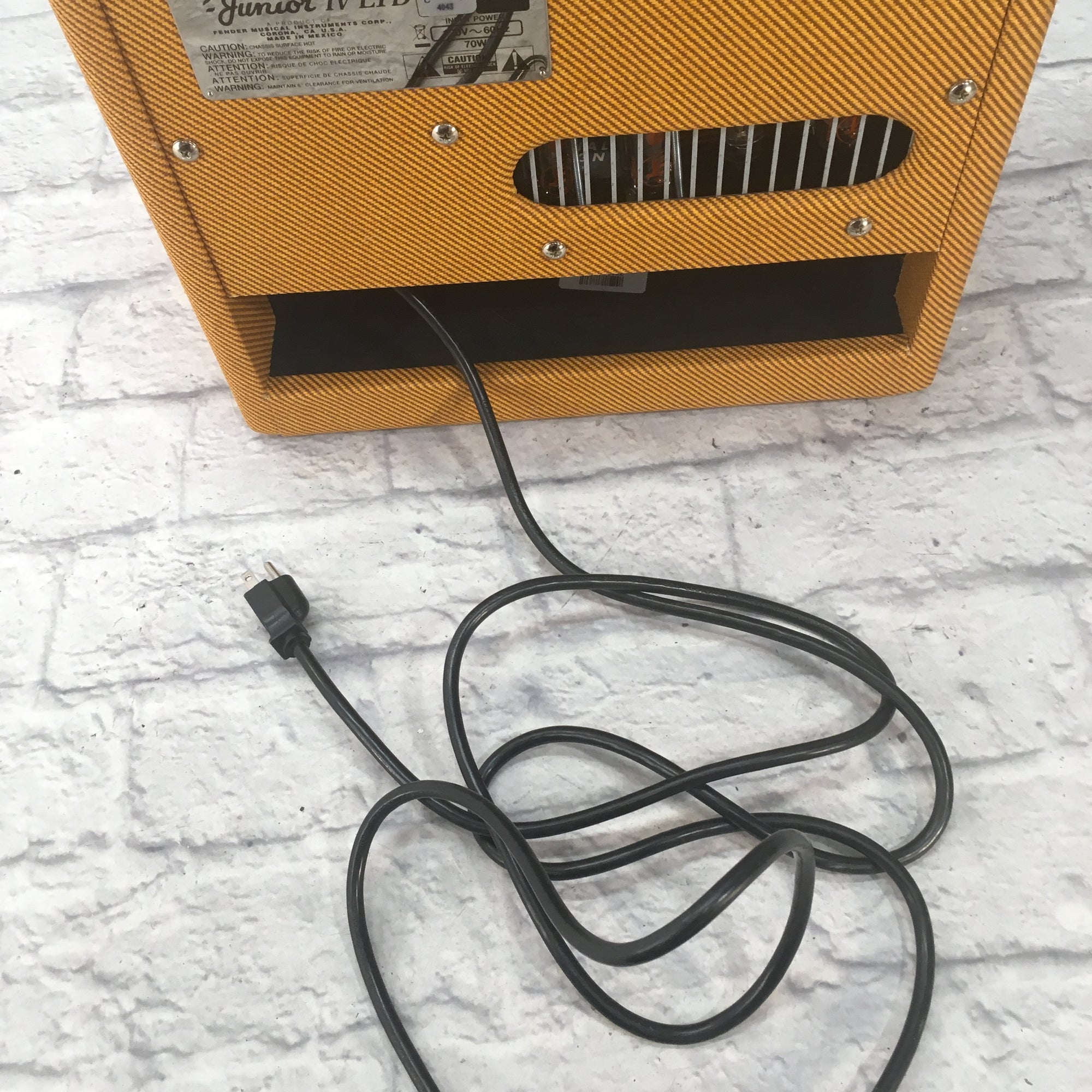 Fender Pro Junior IV 15-Watt 1x10" Guitar Combo Tube Amp