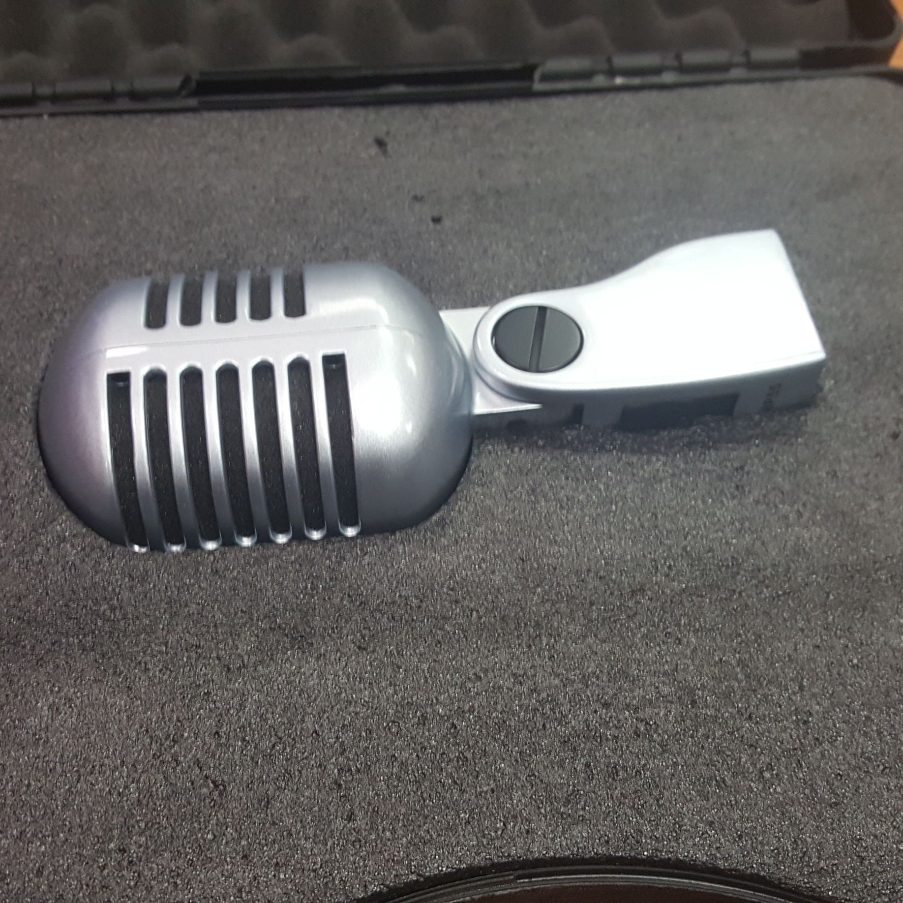 AP Audio AMP55 Microphone w Case