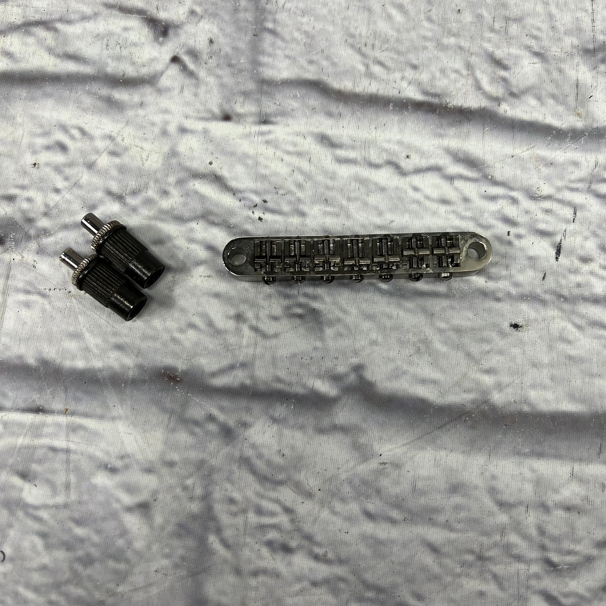 Unknown 7 String SIC Bridge