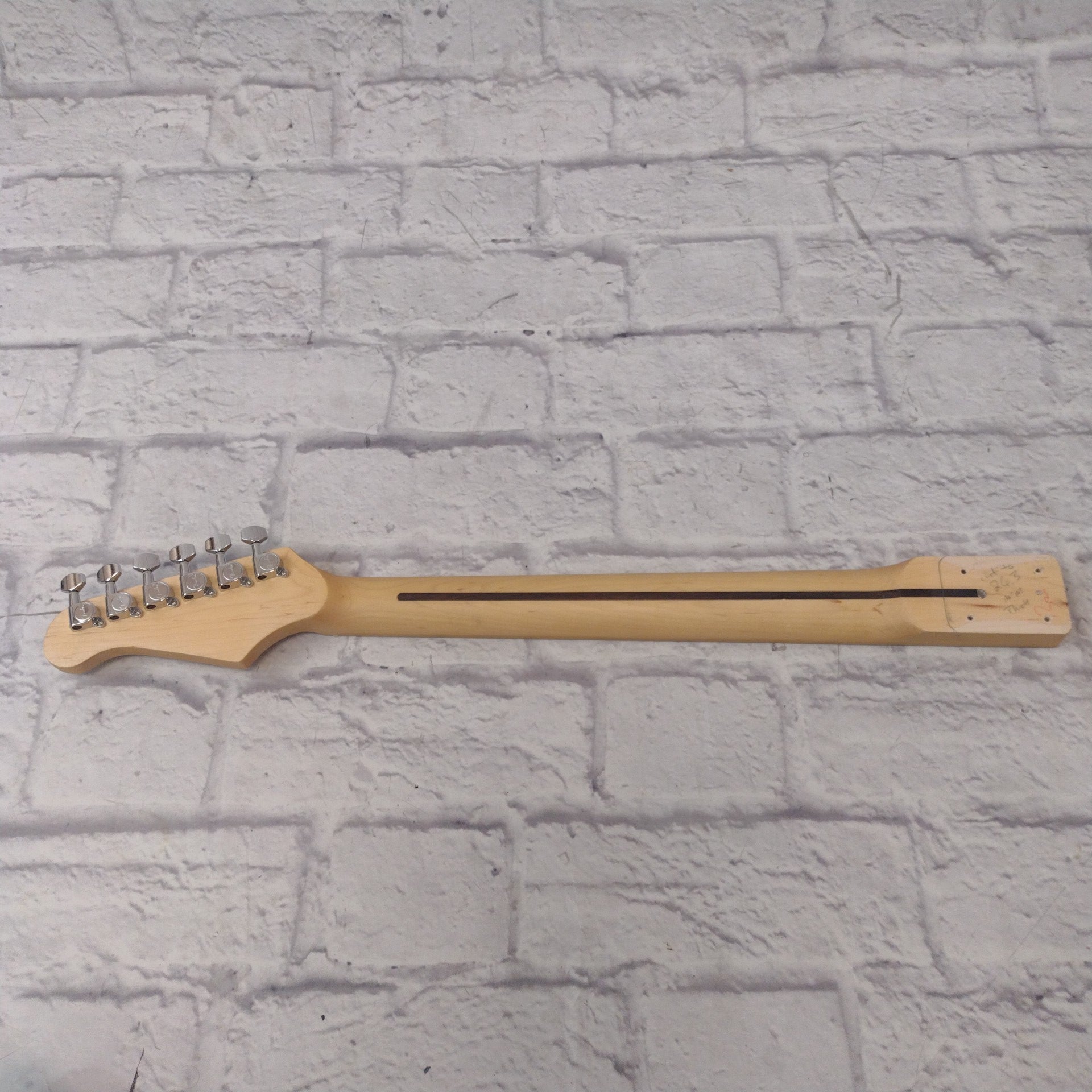Unknown 22 Fret Maple Electric Guitar Neck with Fender Tuners