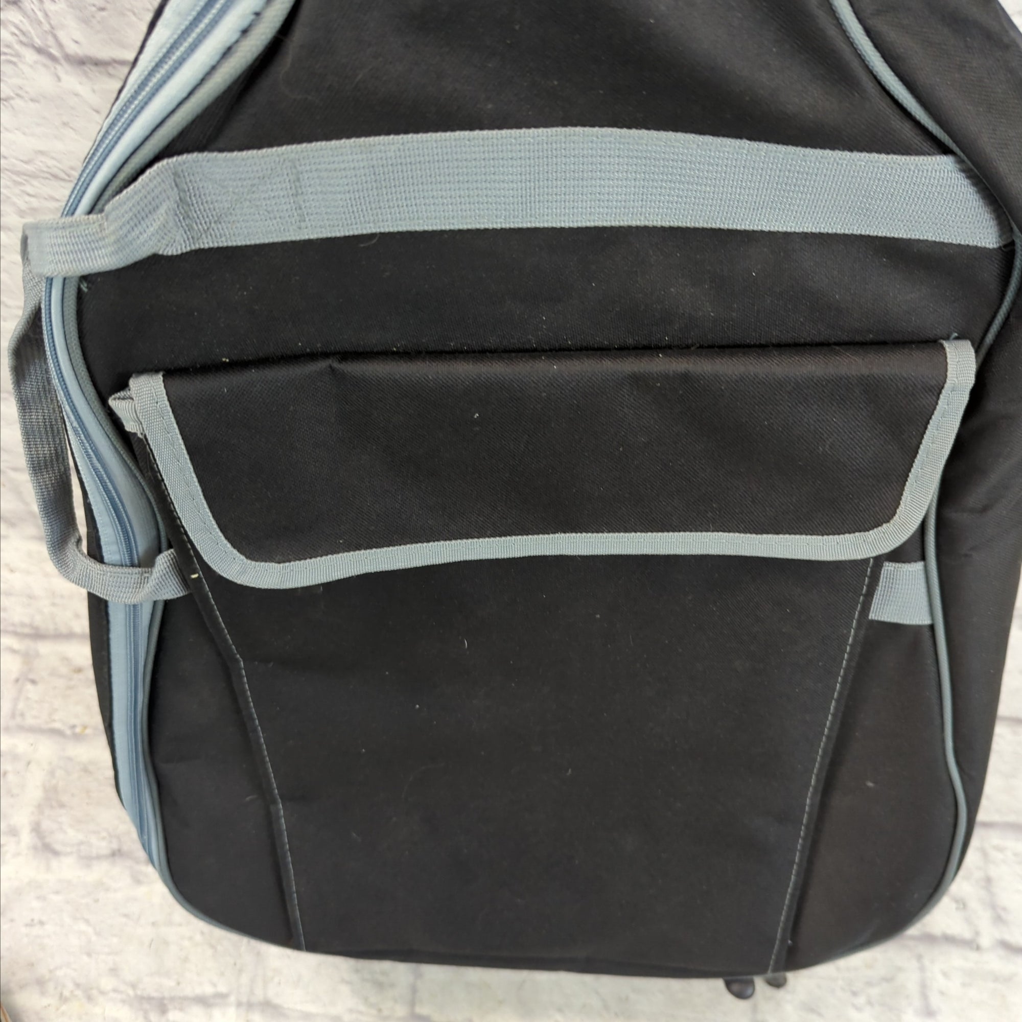 Acoustic Guitar Gig Bag with Shoulder Straps and Accessory Pouches - Black and Grey