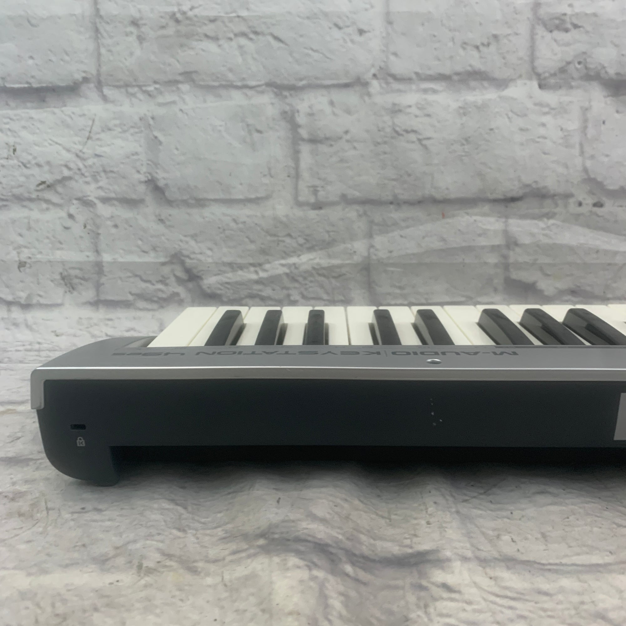 M-Audio Keystation 49 ES Controller - Evolution Music