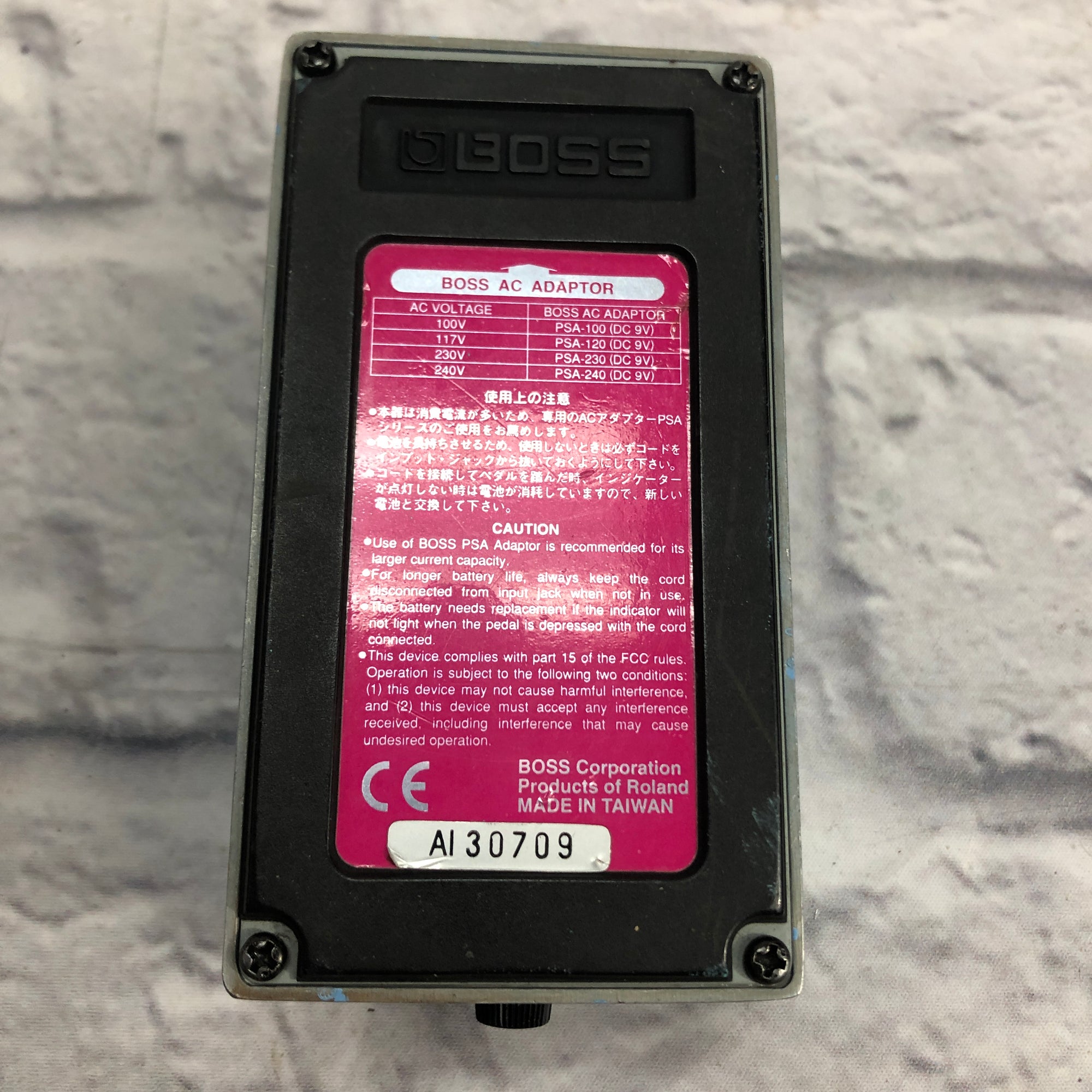 boss ceb 3 bass chorus pedal Boss CEB-3 Bass Chorus Pedal Pink Label