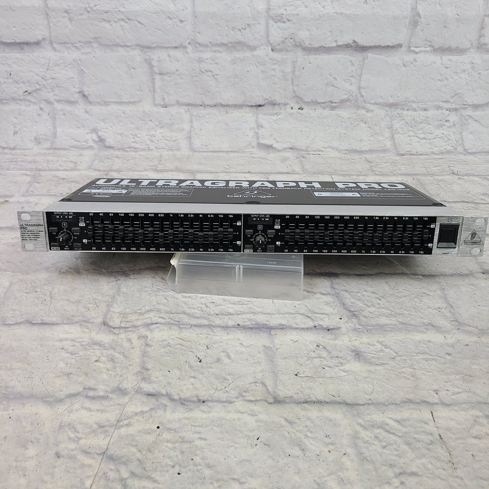 セックヌBEHRINGER ULTRAGRAPH PRO Amazon.com: Behringer ULTRAGRAPH PRO FBQ3102HD High