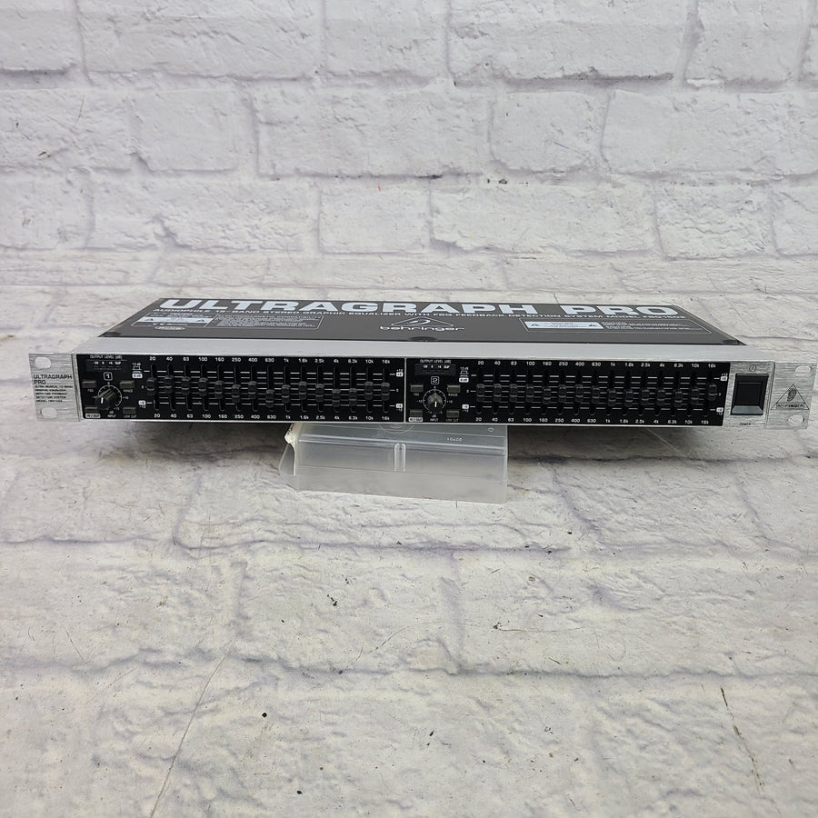 Behringer Ultragraph Pro Home Audio EQ