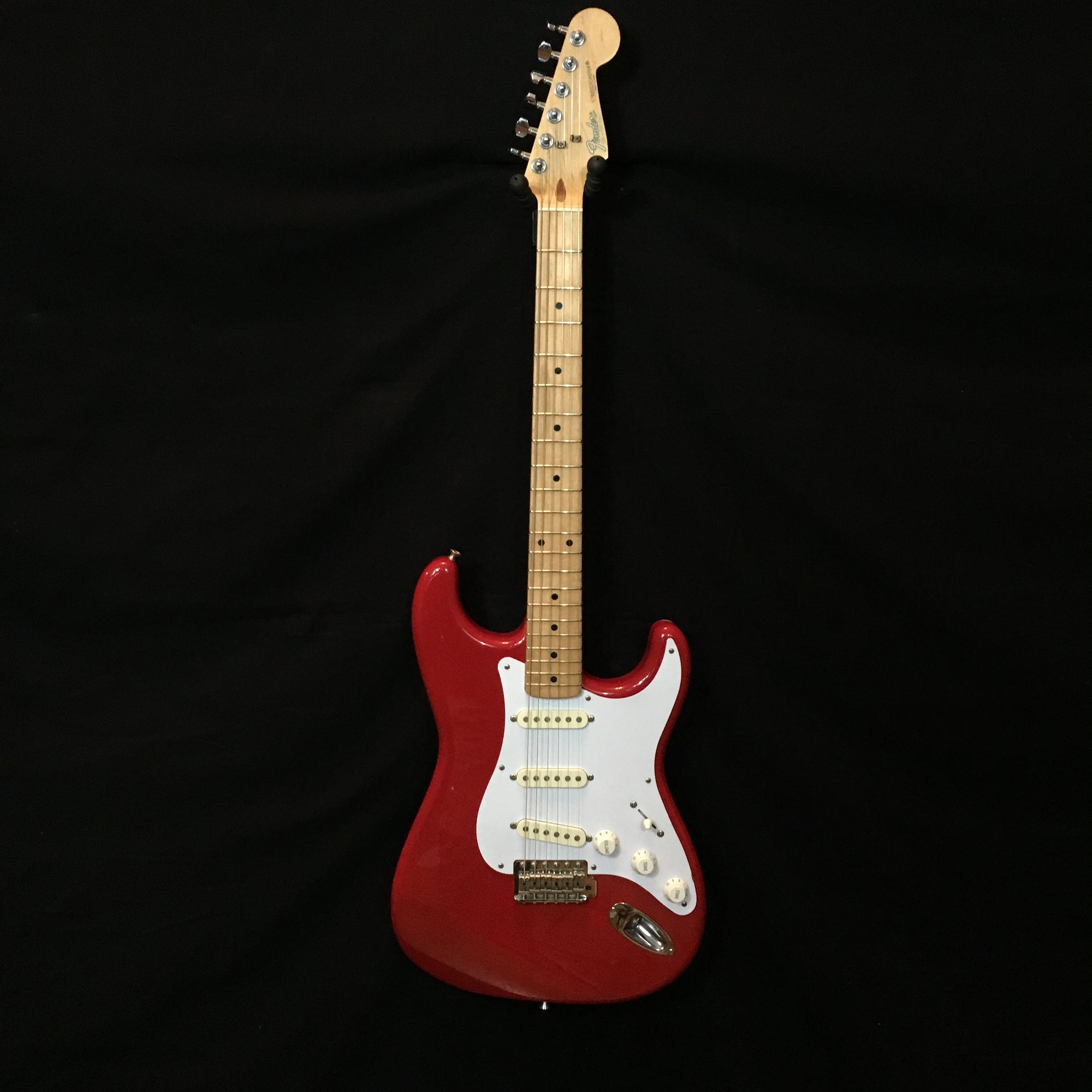 Fender MIJ Strat Red w/ Maple Board