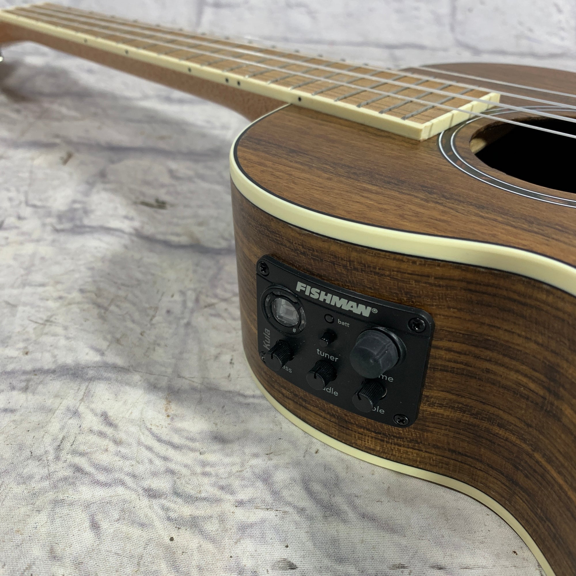 Fender California Coast Rincon Tenor Ukulele