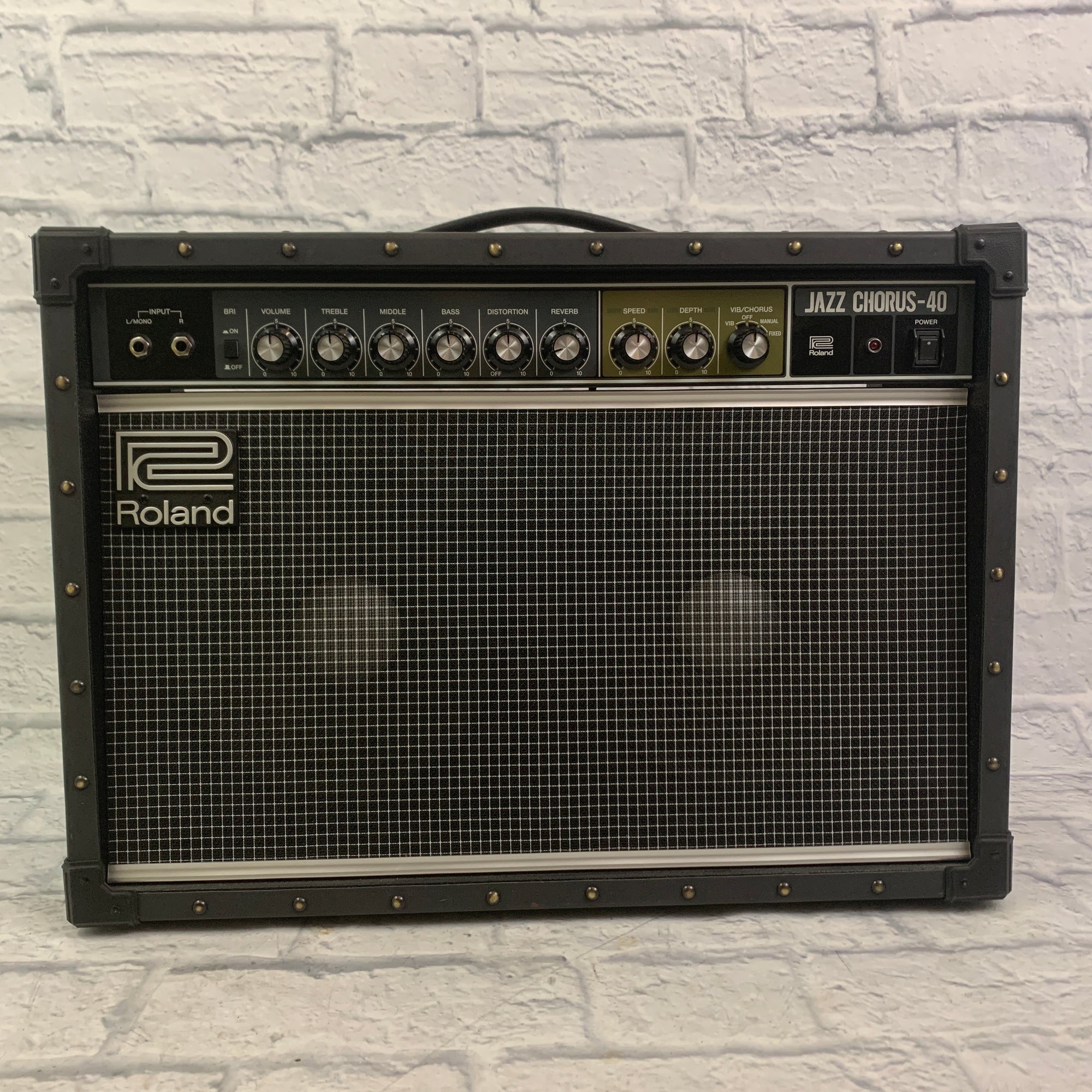 Roland JC-40 Jass Chorus 40-Watt 2x10" Guitar Combo Amp