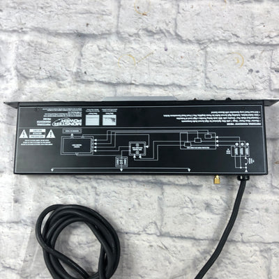Monster Professional Power Center 900 Power Conditioner