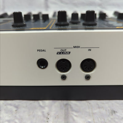Roland SH-01 Gaia 37-Key Digital Synthesizer