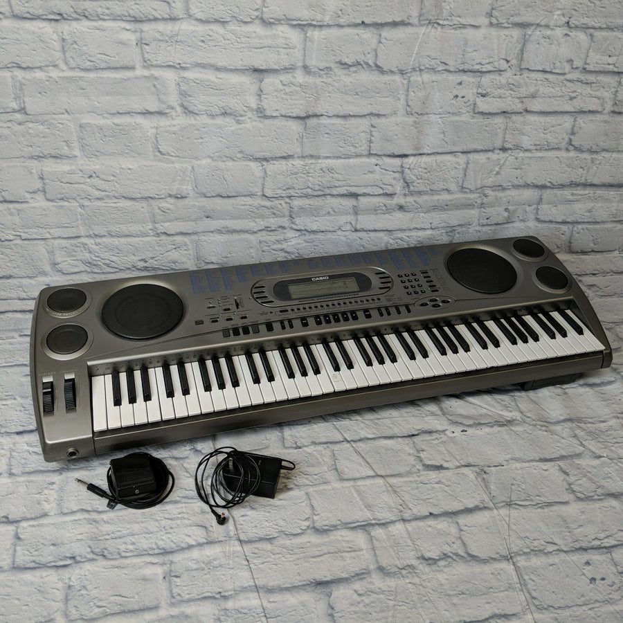 Casio WK-1630 76 Key Portable Digital Piano