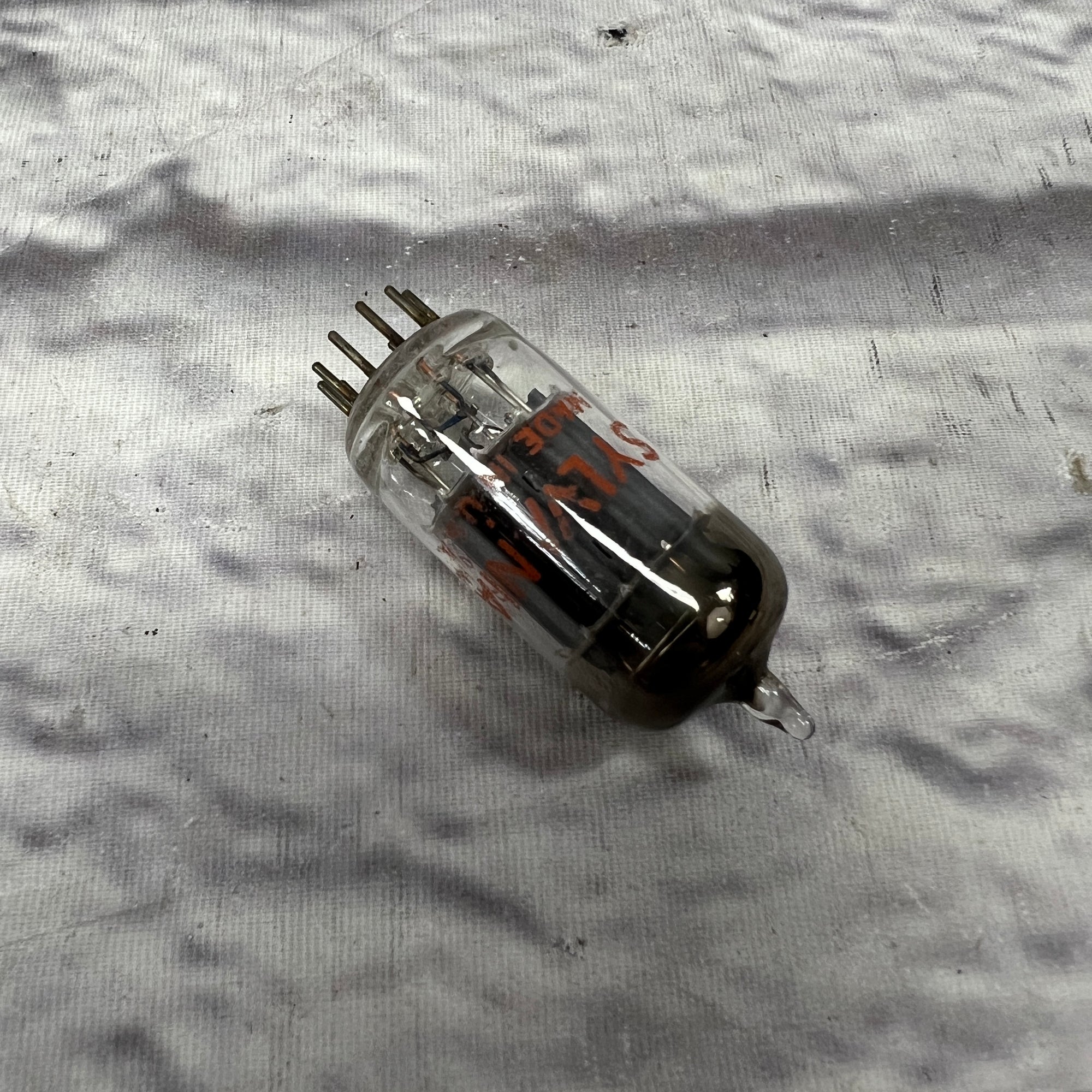 Sylvania 12AU7A Amplifier Tube