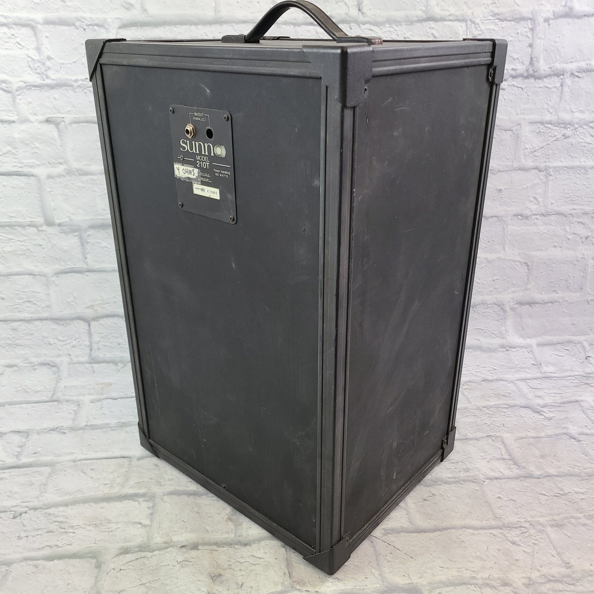 Sunn 210 T  Dual Bass Cab